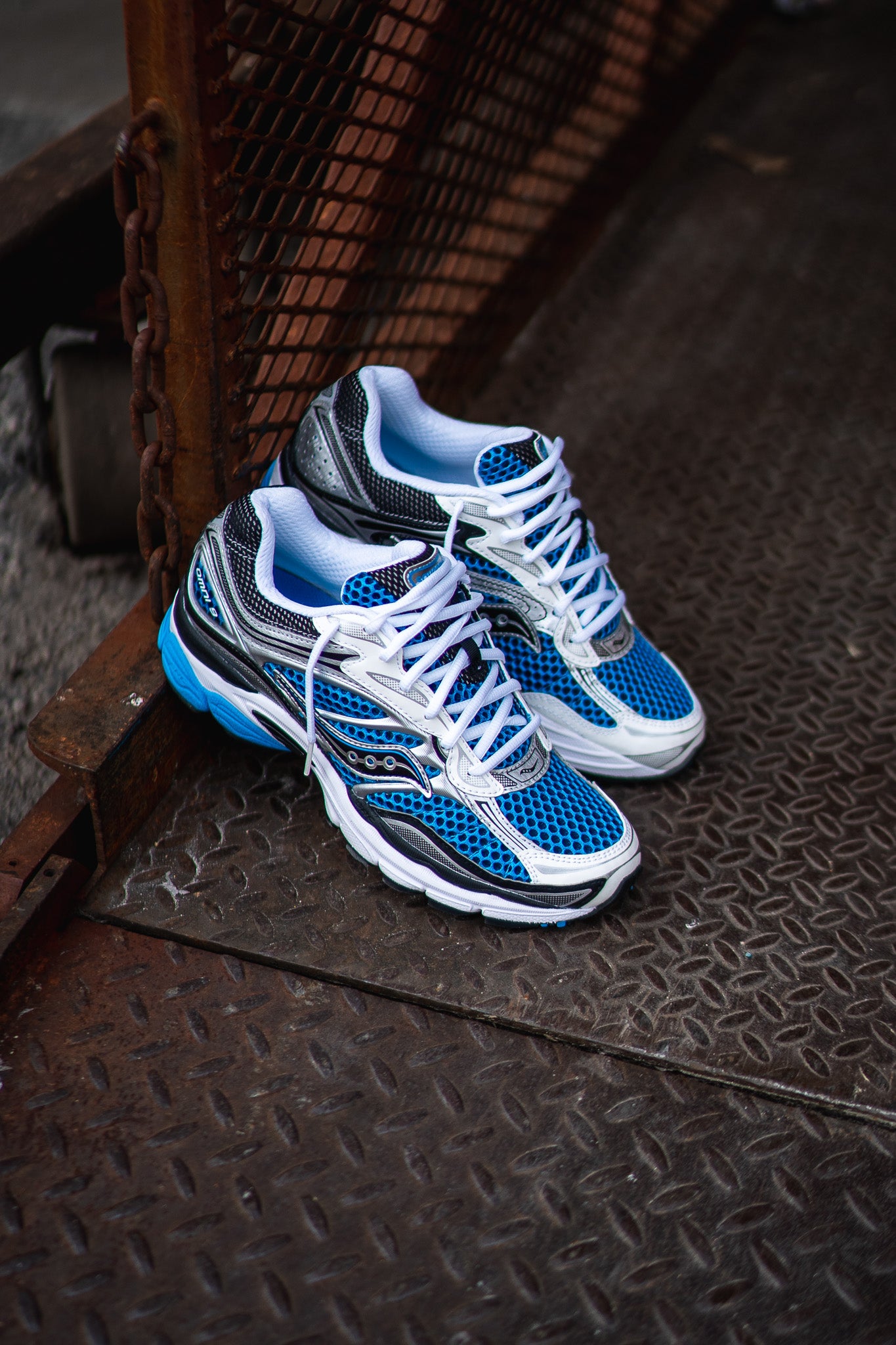 Mens Saucony OG ProGrid Omni 9 (Royal/Silver) - Saucony