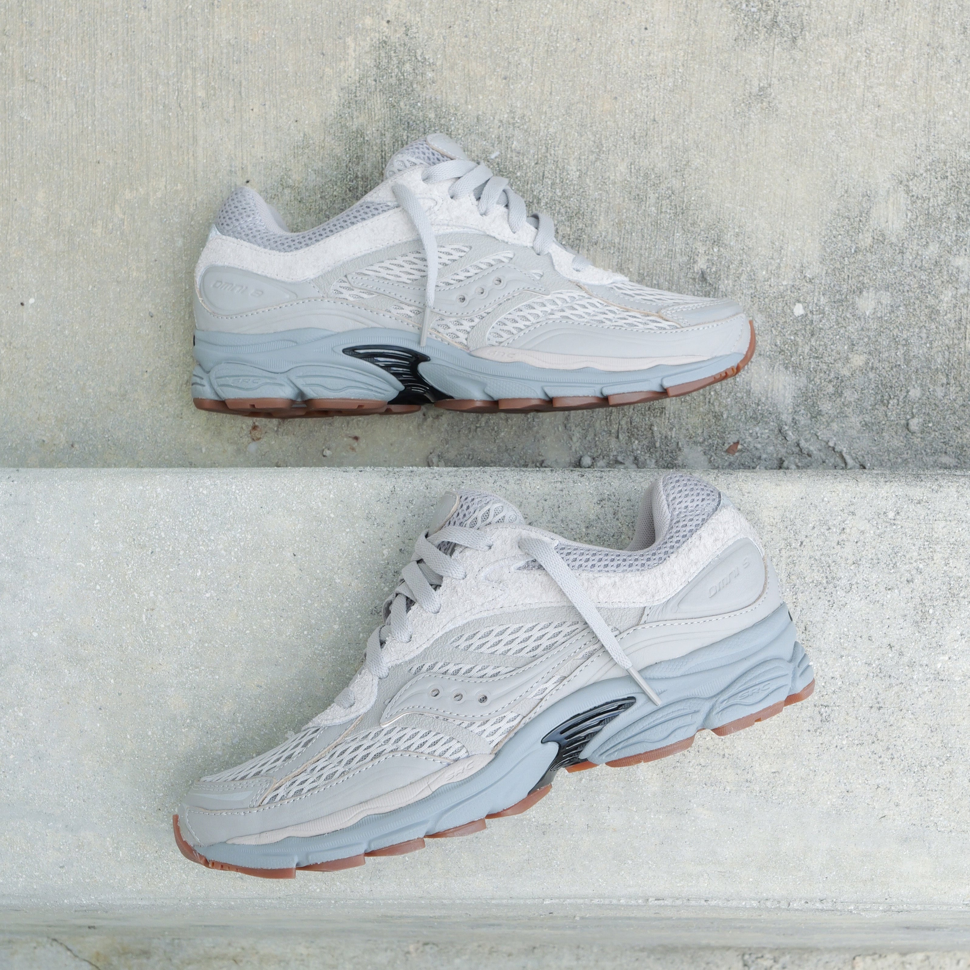 Mens Saucony ProGrid Omni 9 (Crafted Grey) - Saucony