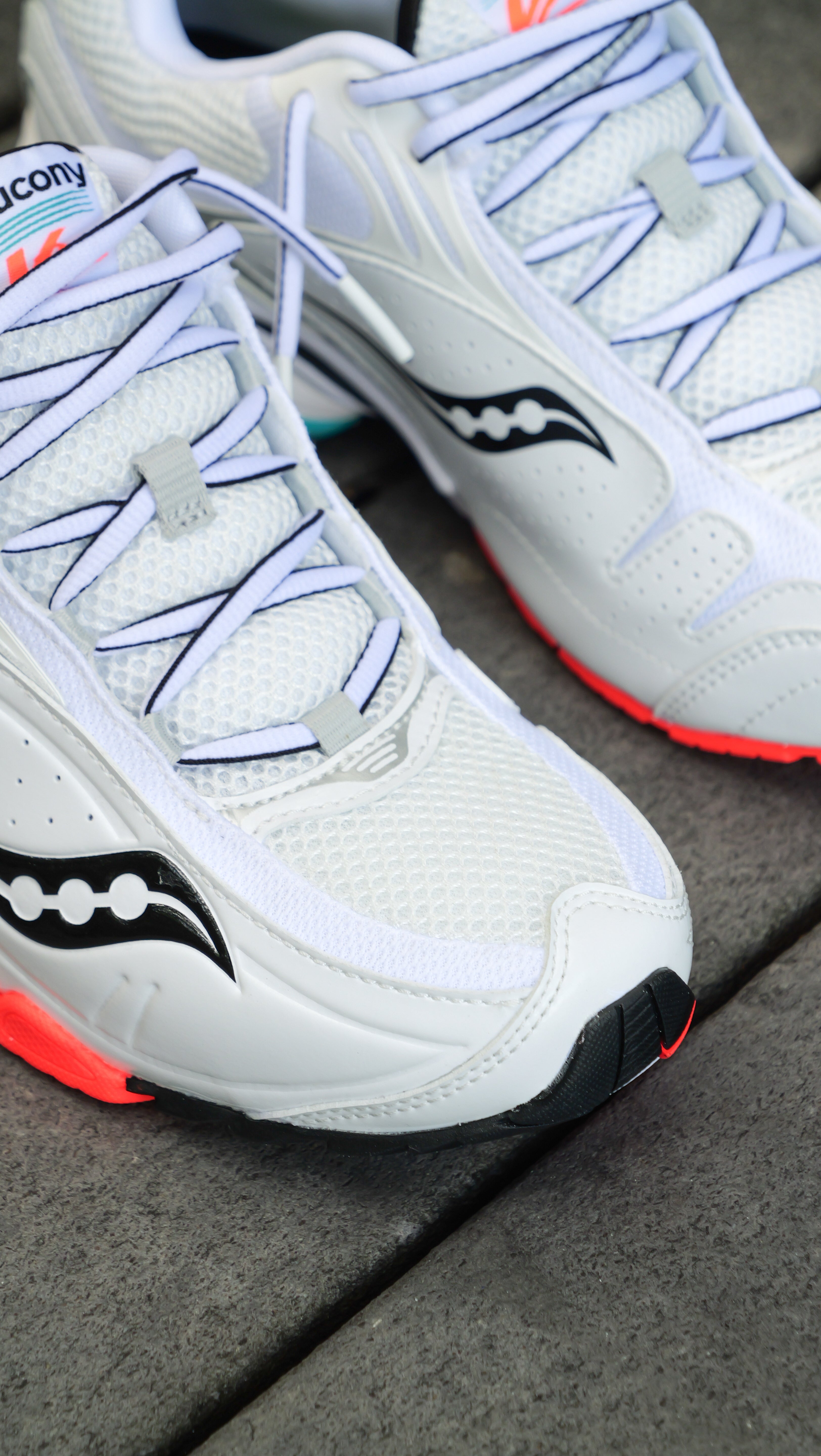 Mens Saucony ProGrid V2 (Mutant) - Saucony