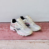 Mens Saucony ProGrid Omni 9 (Eggshell/Touch)
