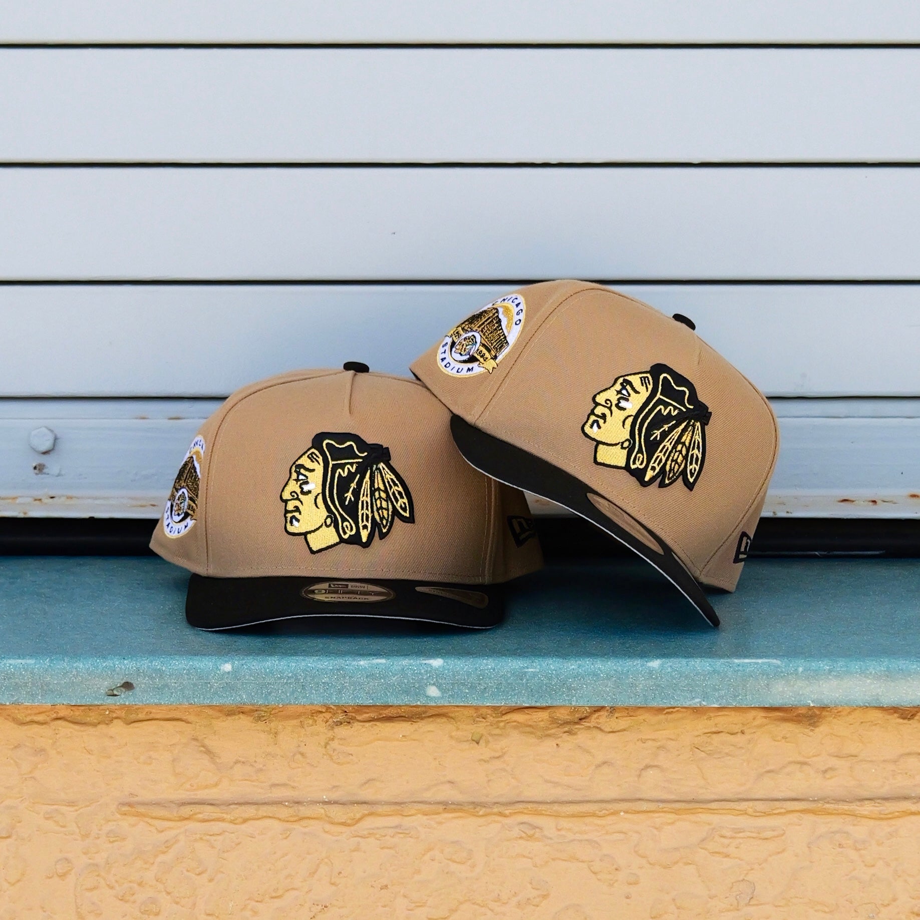 New Era Chicago Blackhawks 65th Anniversary 9FIFTY A-Frame Snapback-(Khaki/Black) - New Era