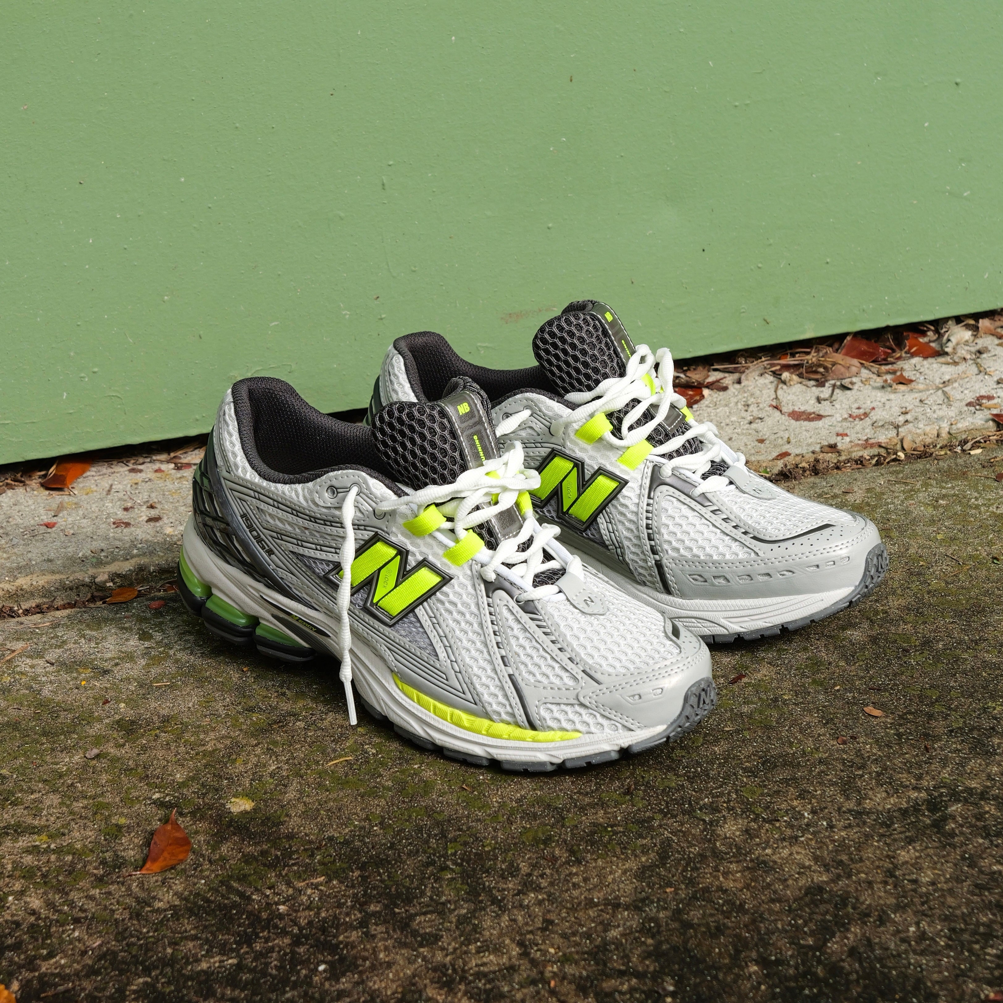 Mens New Balance 1906RVI (Grey/Green) U190652H