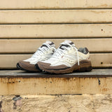 Mens Saucony ProGrid Omni 9 (Almond/Coca)