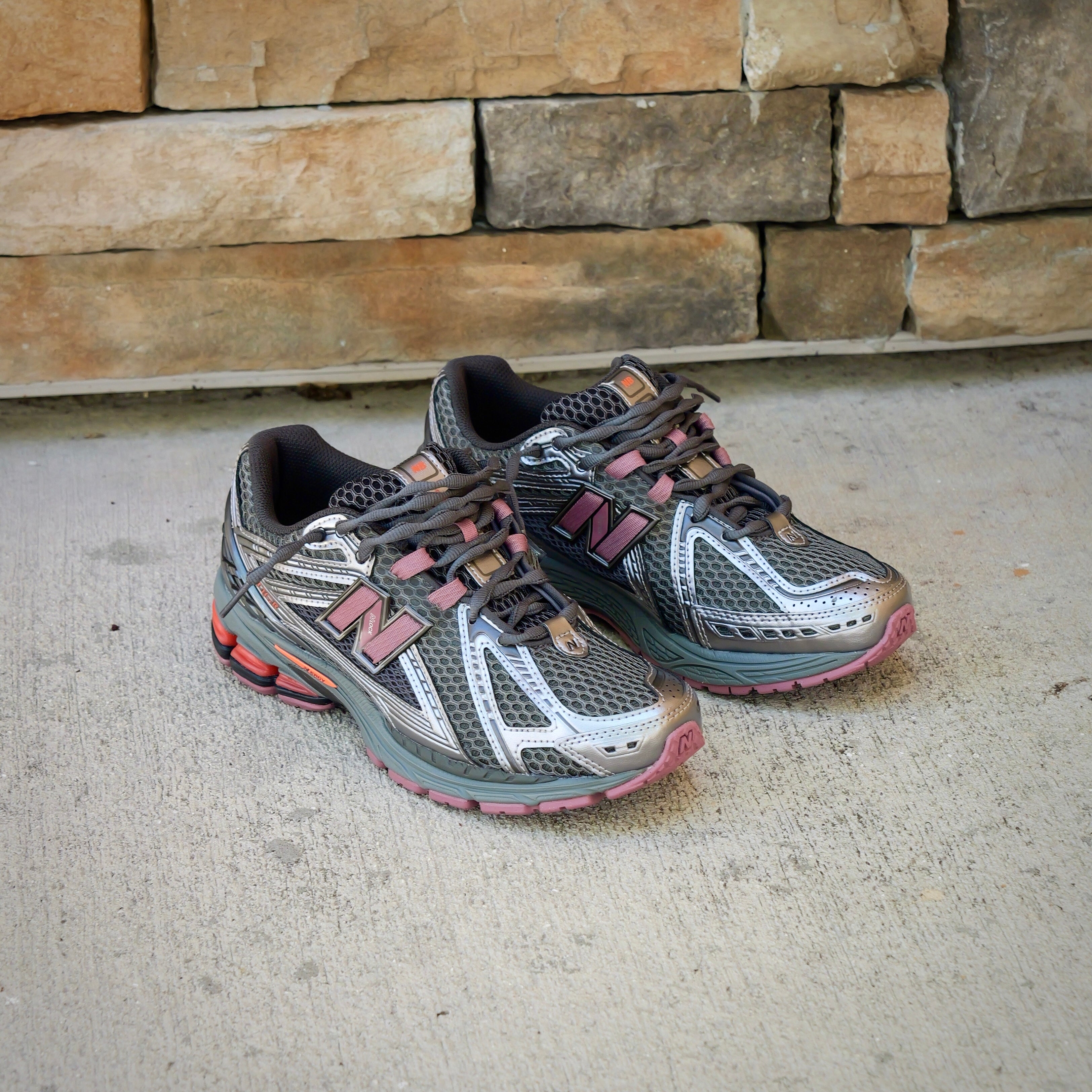 Mens New Balance 1906R (Metallic Rosewood) U190629R - New Balance