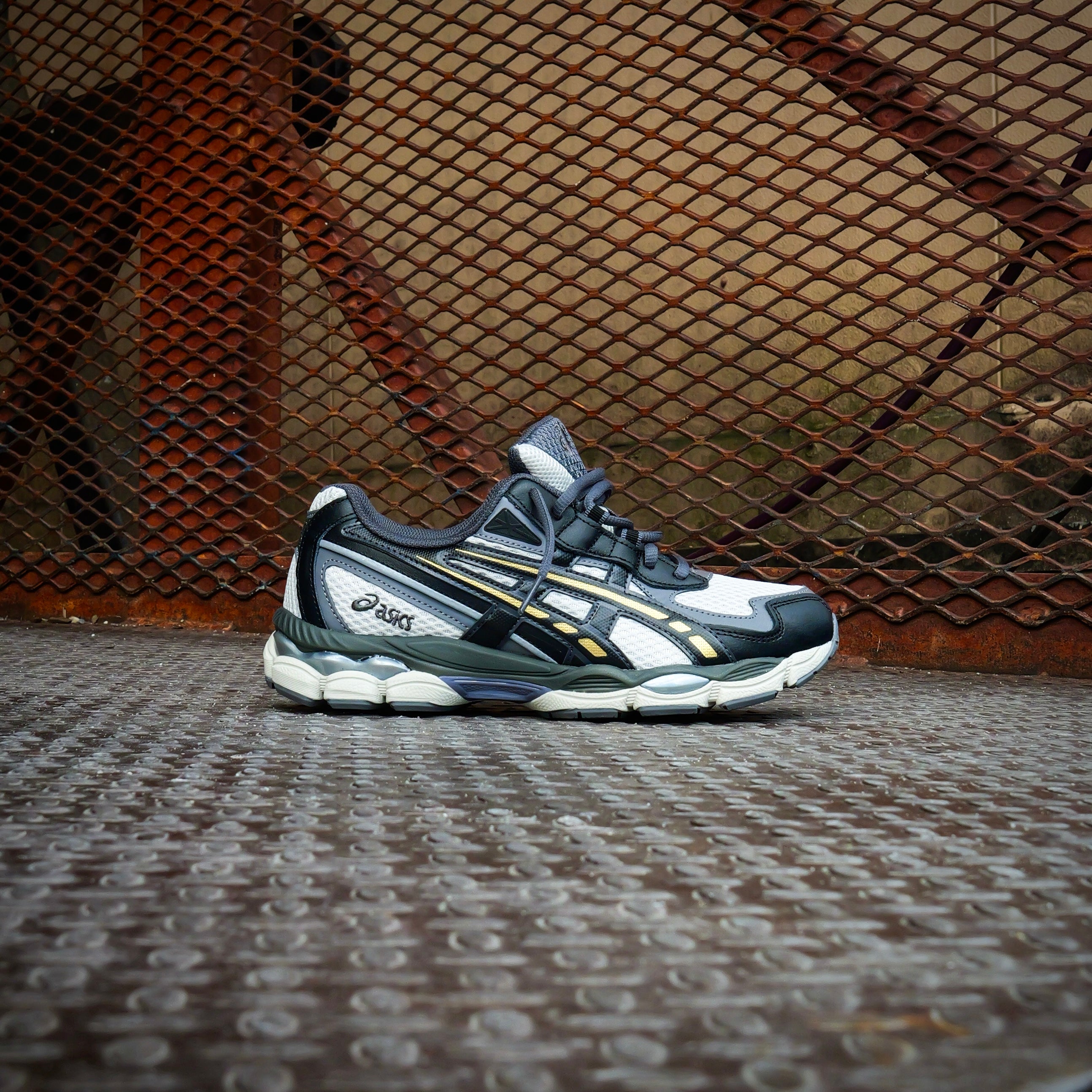 Mens Asics Gel-NYC 2055 (Smoke Grey/Obsidian Grey)
