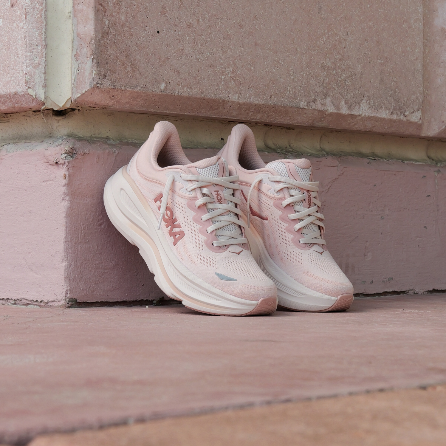 Womens HOKA Bondi 9 (RLTT) - HOKA