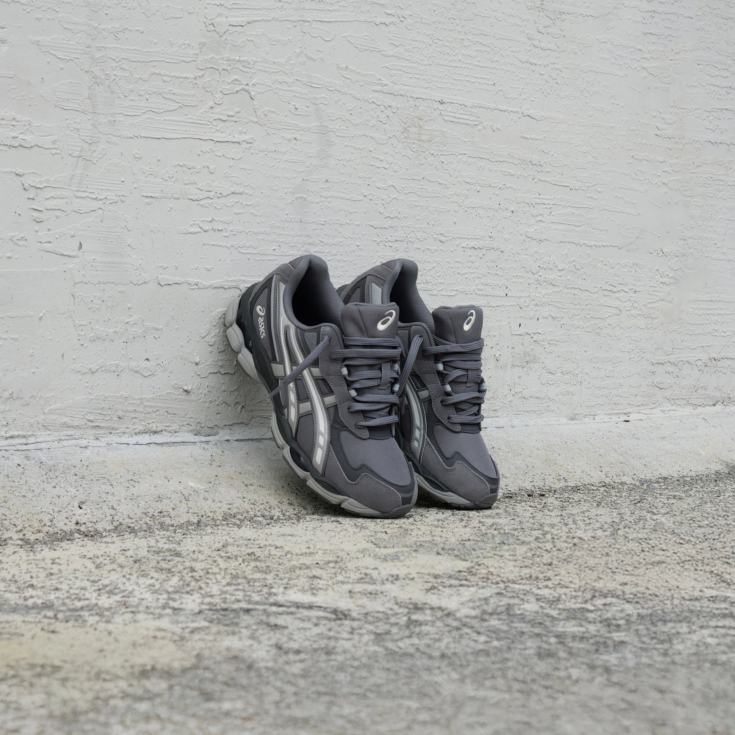 Mens Asics Gel-NYC 2055 (Carbon/Cement)