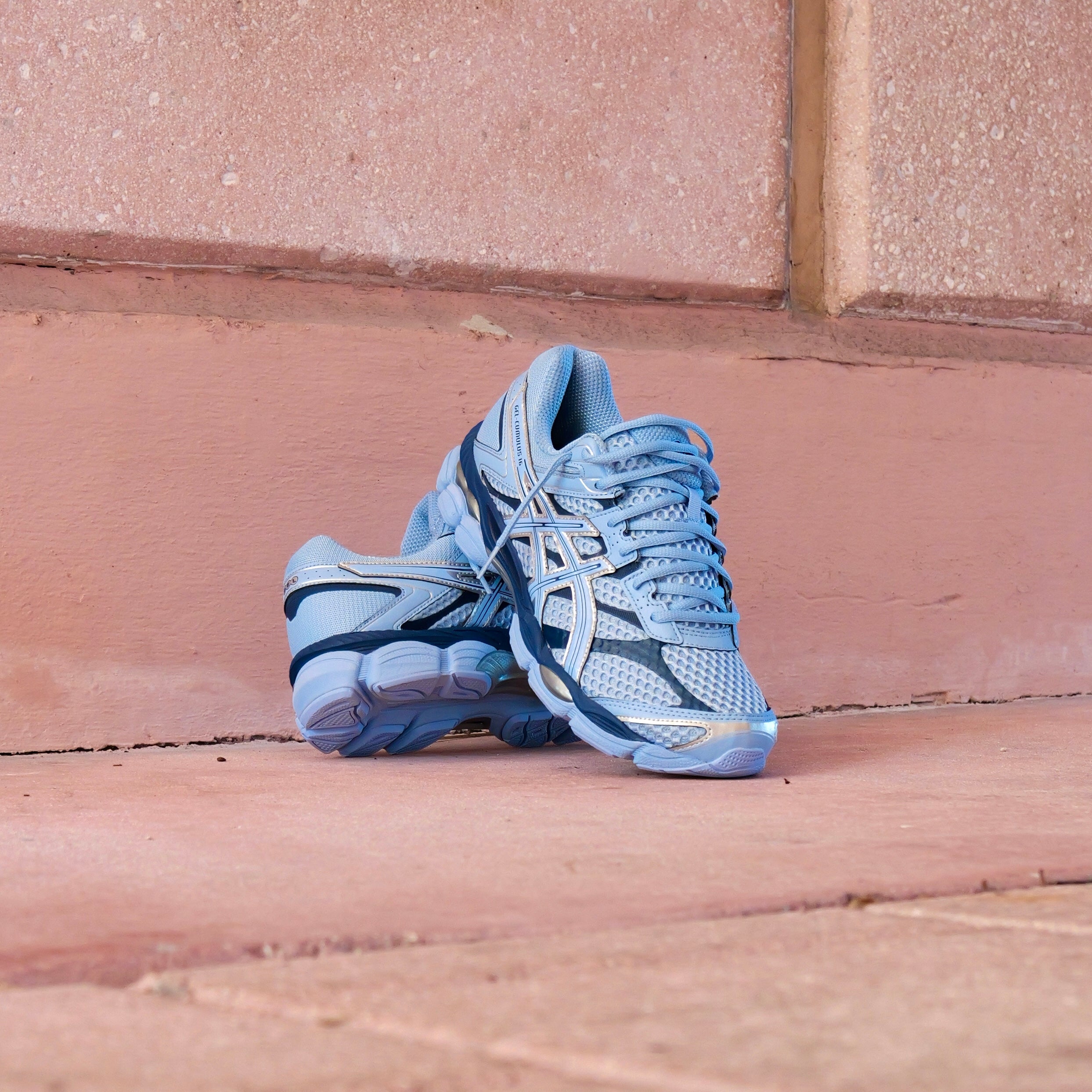 Mens Asics Gel-Cumulus 16 (Stone Wash/Independence Blue)