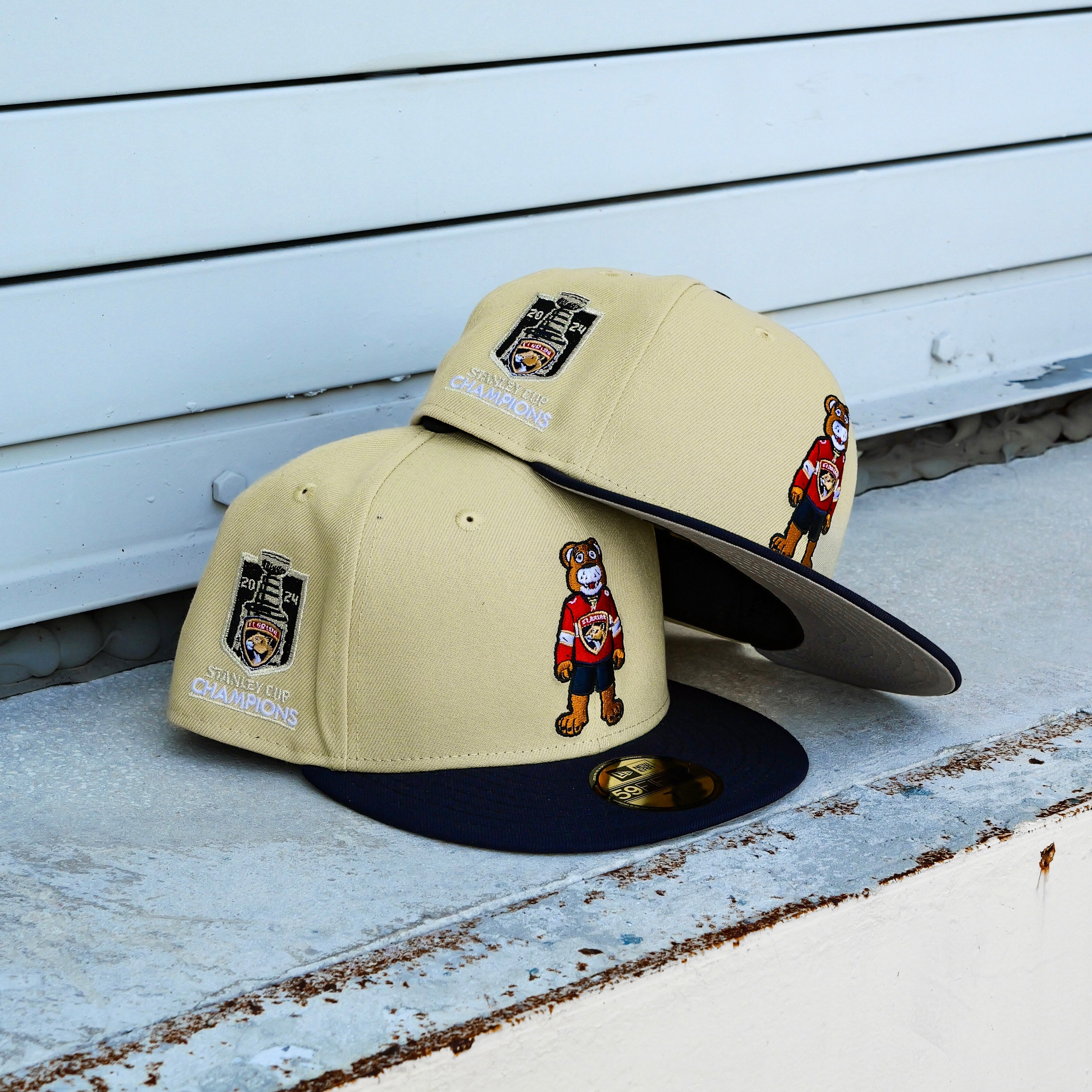 New Era Florida Panthers 2024 Stanley Cup Champions Side Patch Fitted - New Era