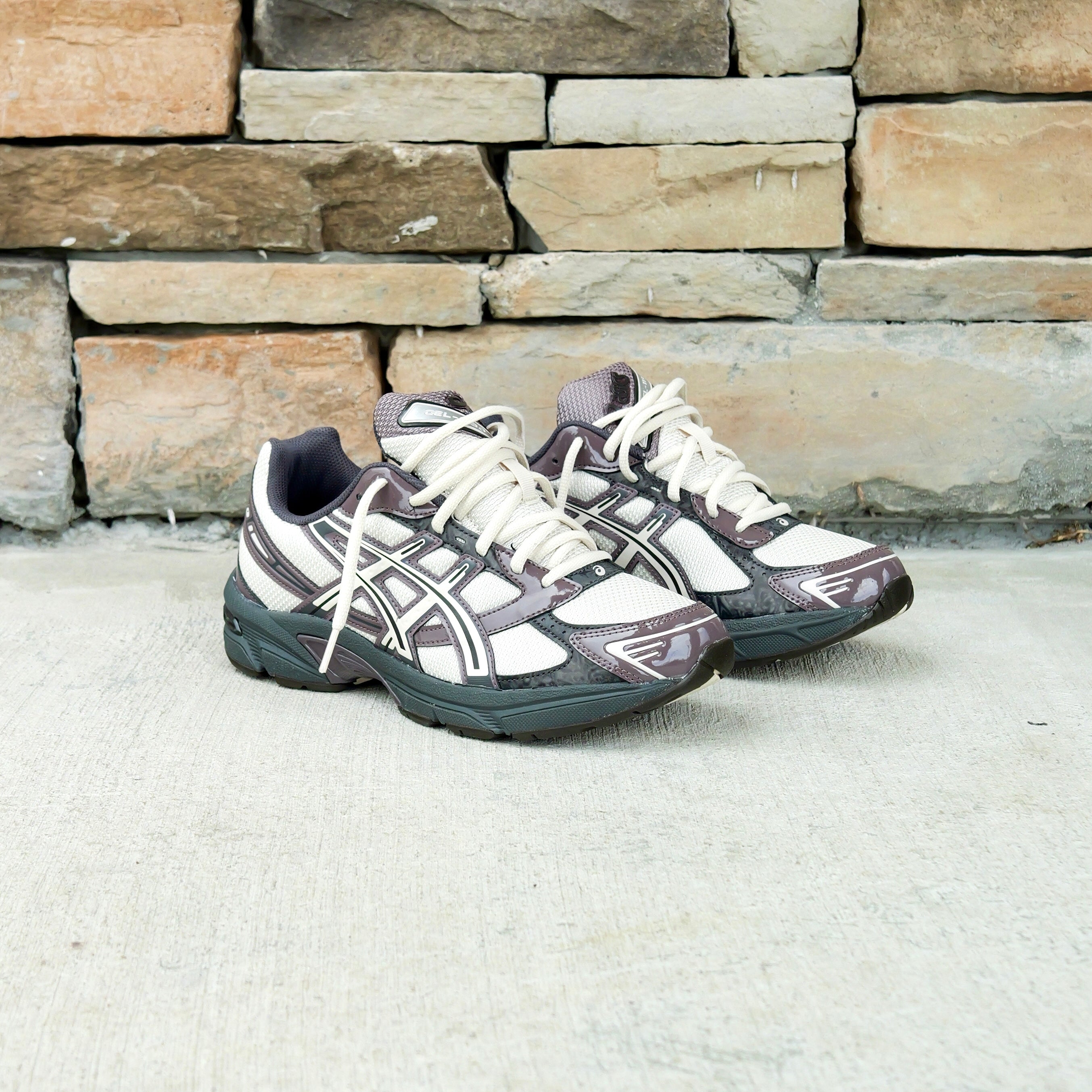 Mens Asics Gel-1130 (Oatmeal/Obsidian Grey)
