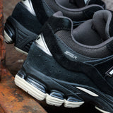 Mens New Balance 2002R (Black/Off White) - U2002RL