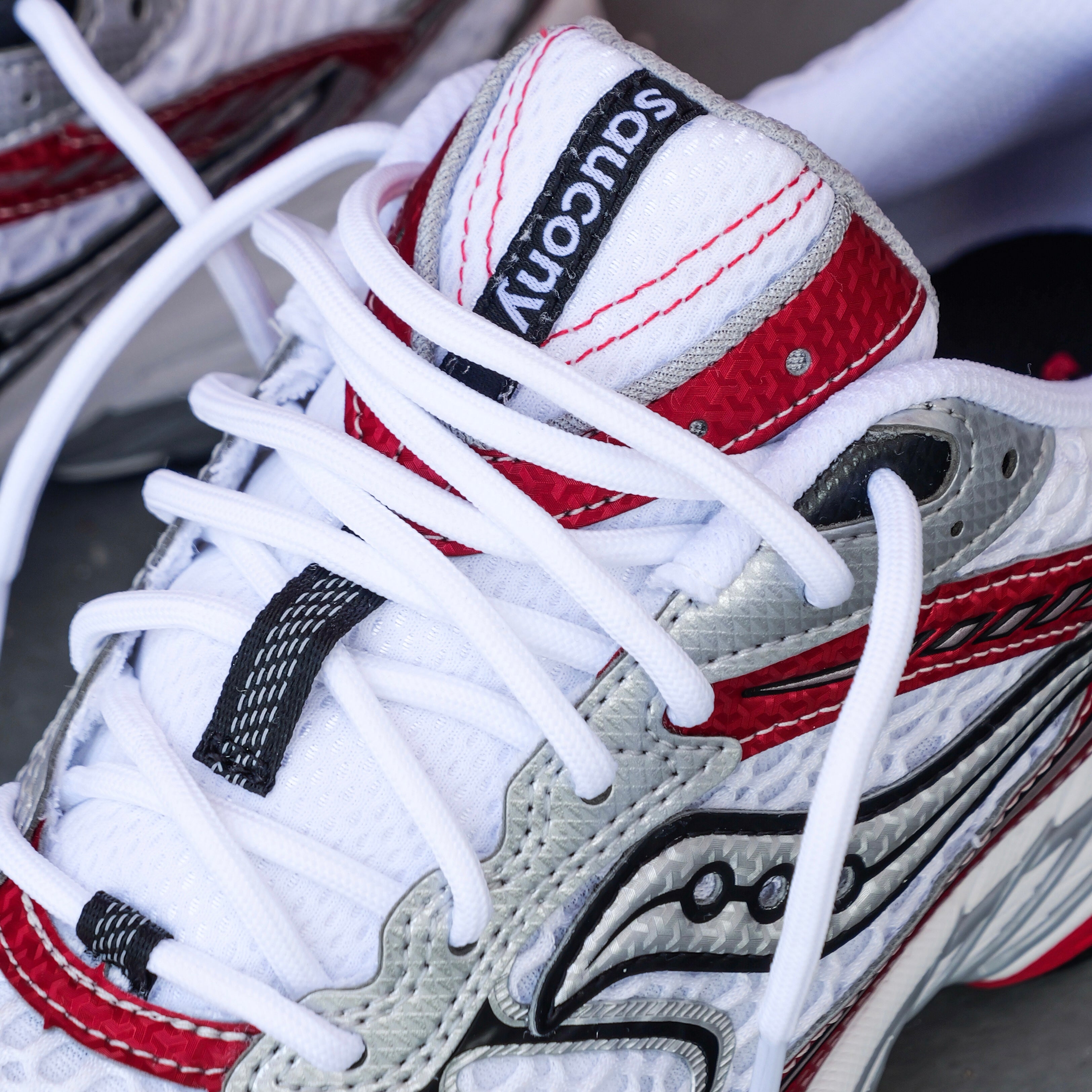 Mens Saucony Progrid Ride 1 (White/Racing)