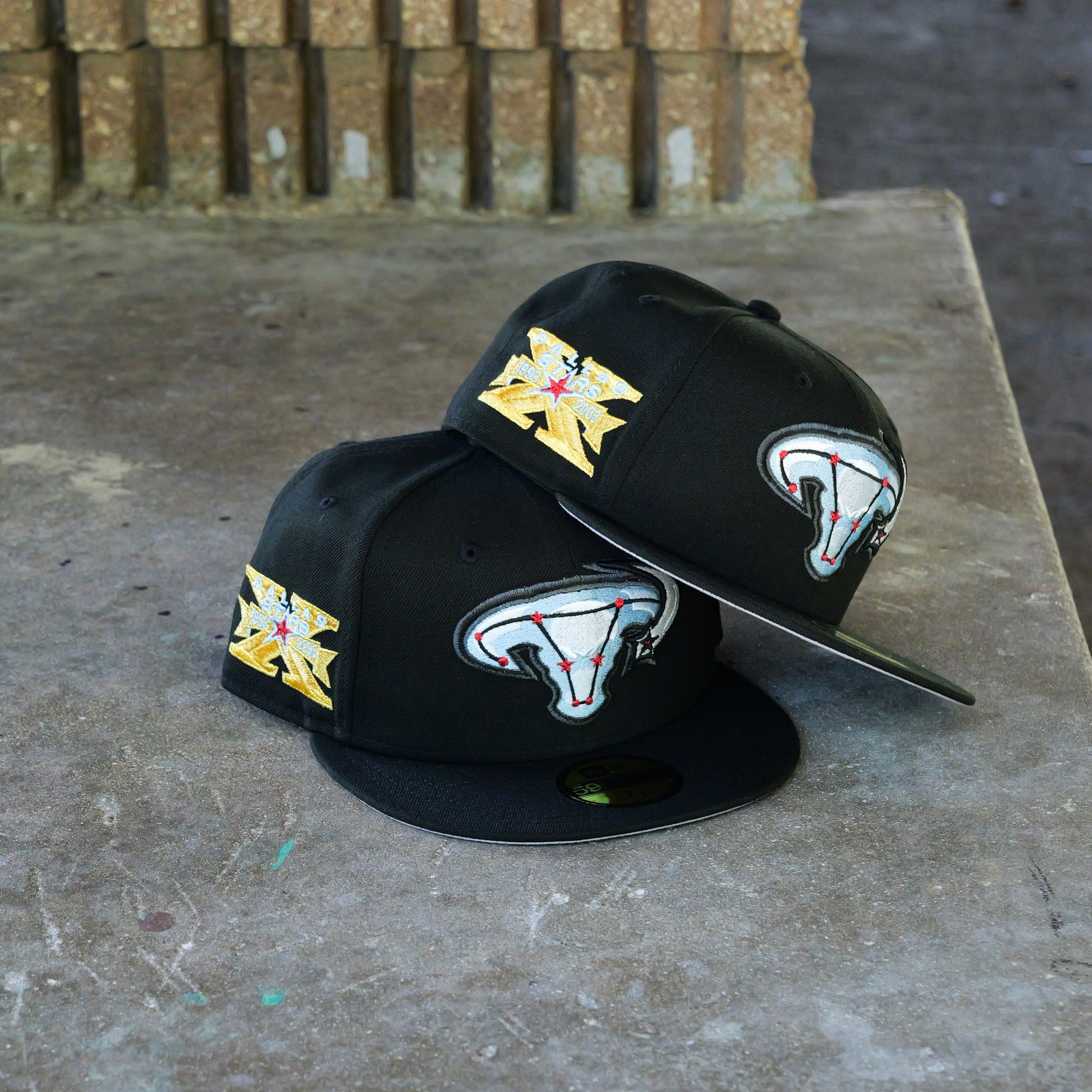 New Era Dallas Stars 10 Years Side Patch Fitted