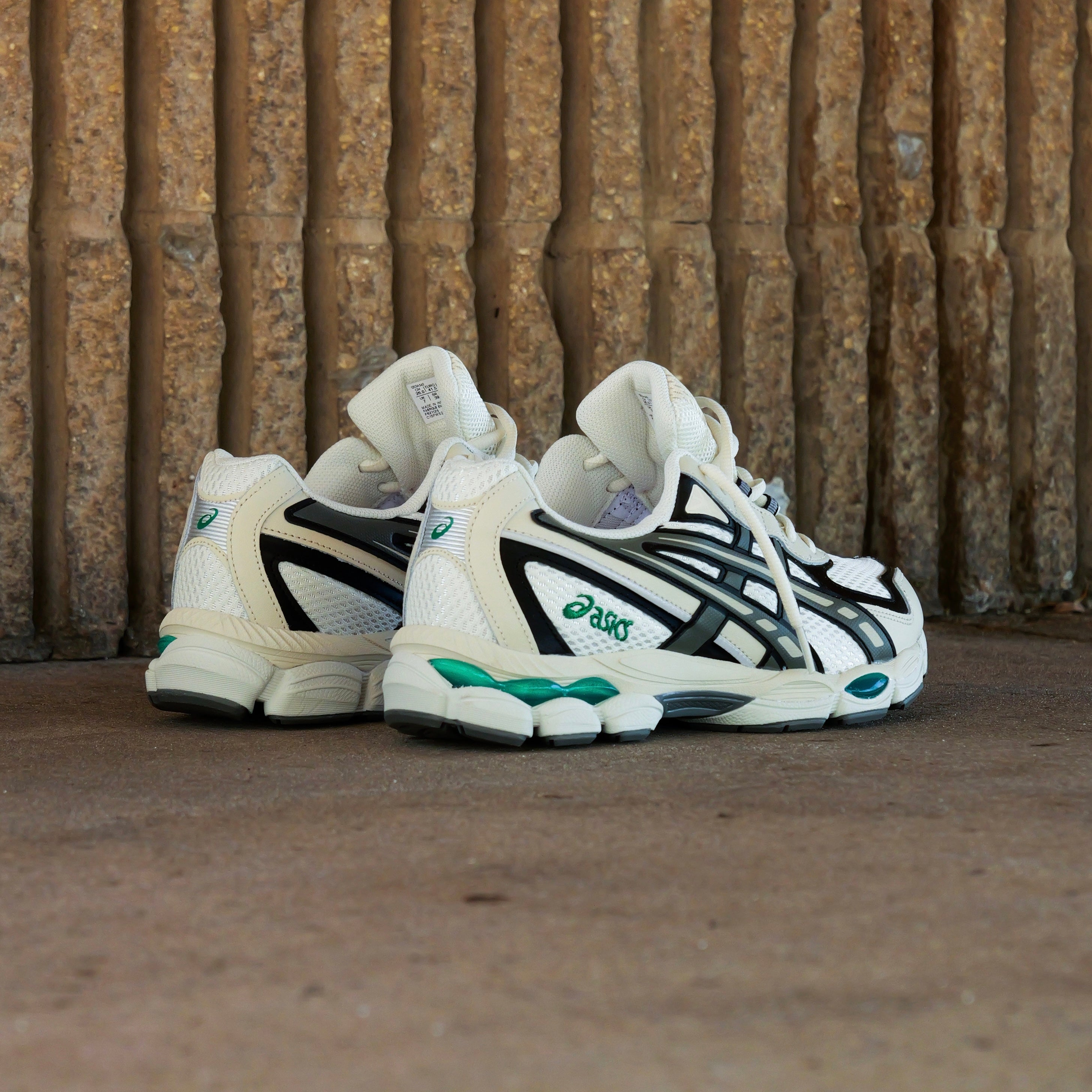 Mens Asics Gel-NYC 2055 (Pale Oak/Truffle Grey)