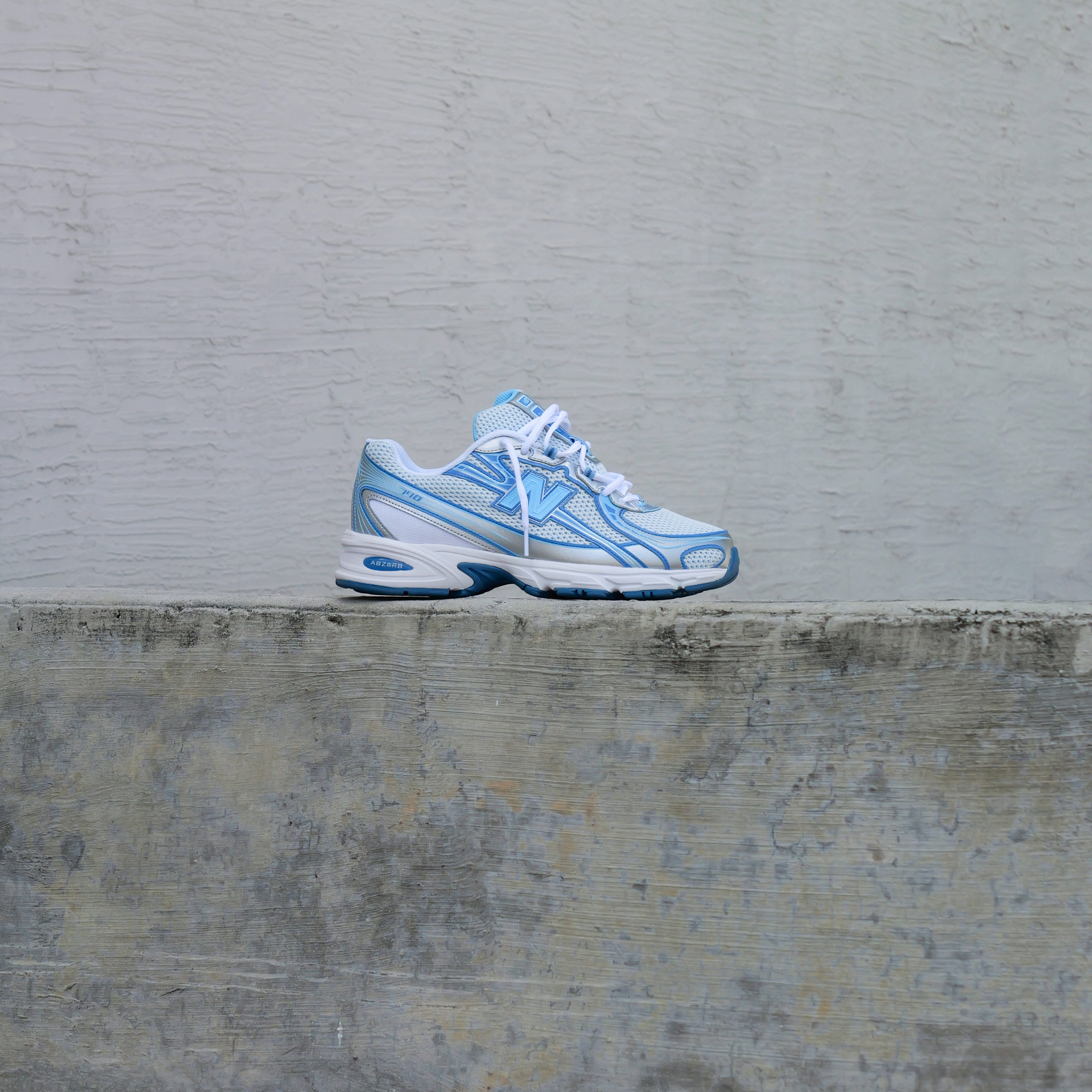 Mens New Balance U740ST2 (Blue/White)