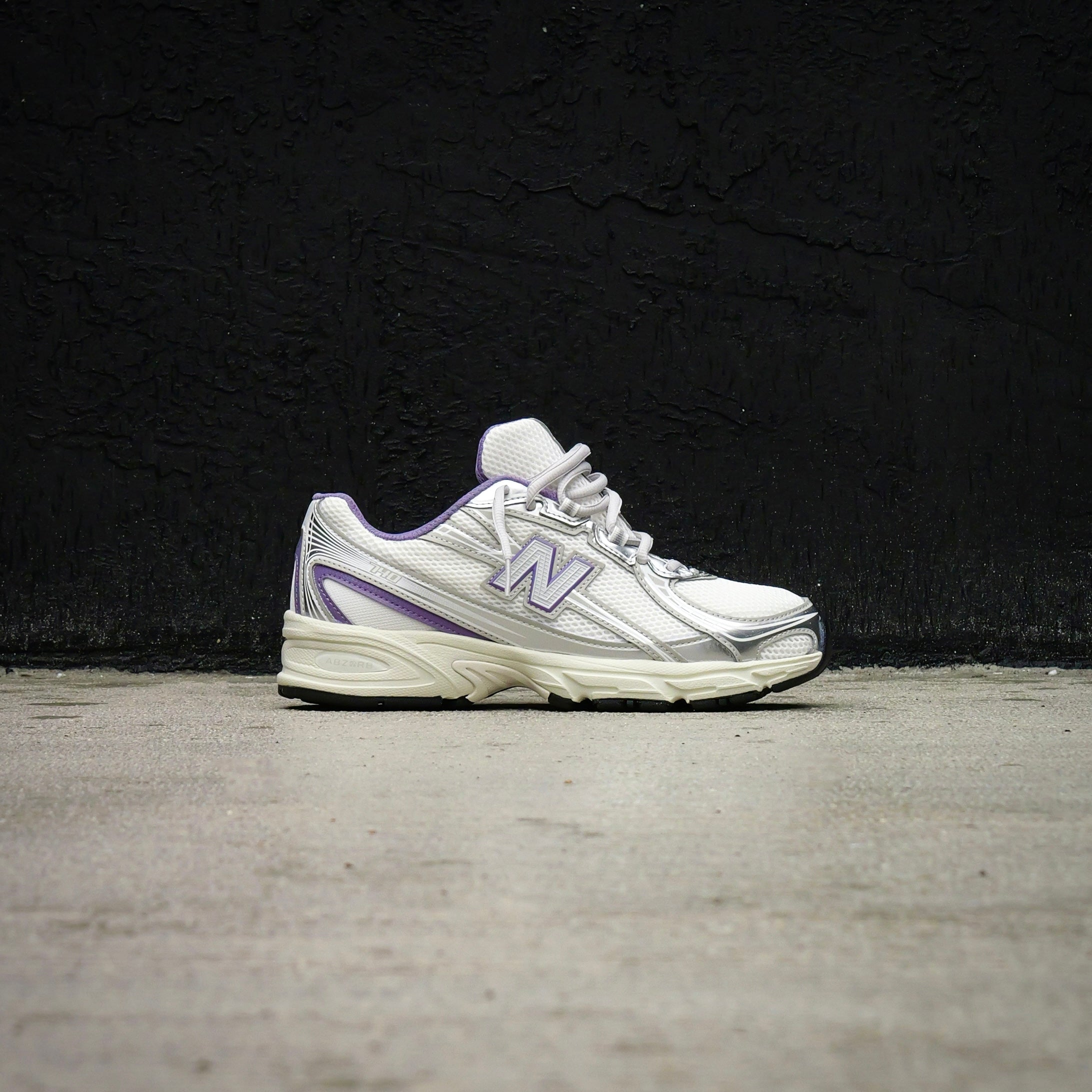 Mens New Balance 740 (Purple/Beige) - U7406LV
