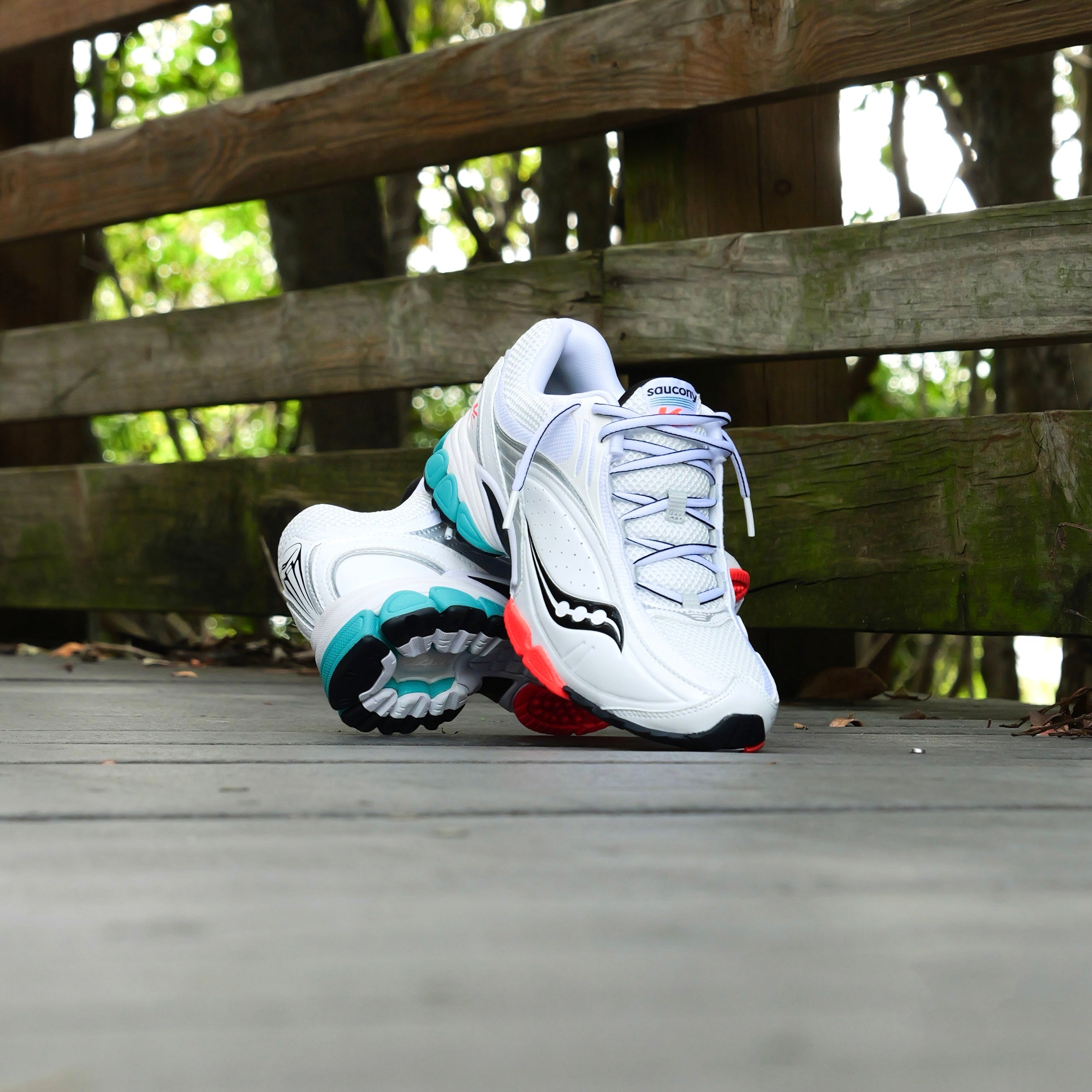 Mens Saucony ProGrid V2 (Mutant) - Saucony