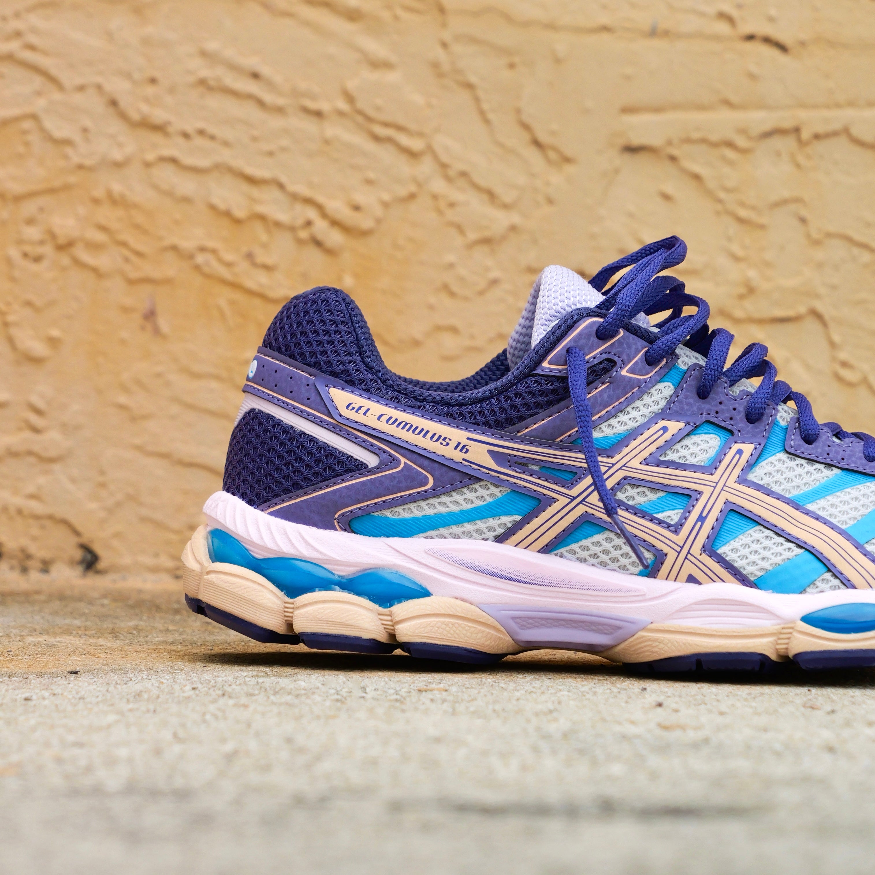 Mens Asics Gel-Cumulus 16 (Cloud Grey/Bisque)