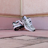 Mens Saucony ProGrid Omni 9 (Silver/Pink)