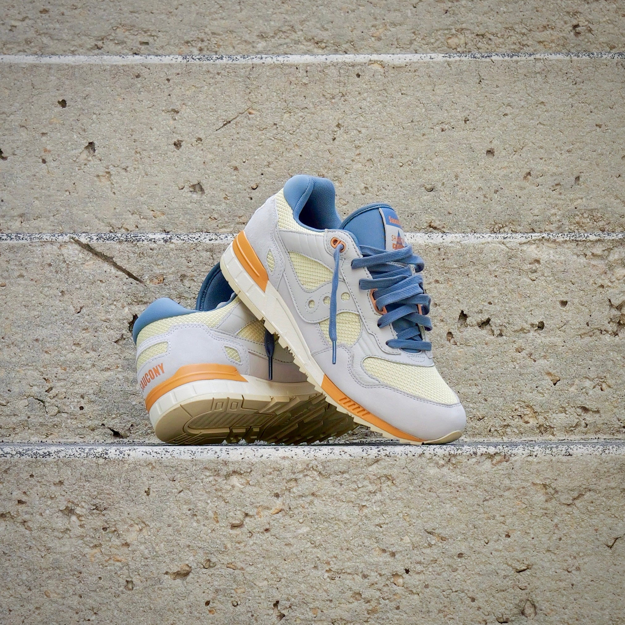 Mens Saucony Shadow 5000 (Tofu/Buckskin) - Saucony