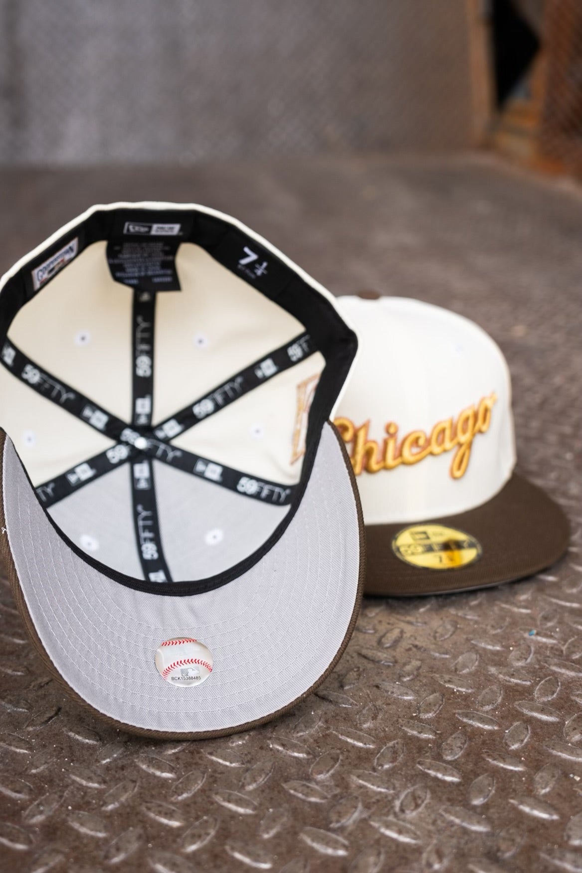 New Era Chicago White Sox 95th Anniversary Grey UV (Off White/Walnut) 59Fifty Fitted