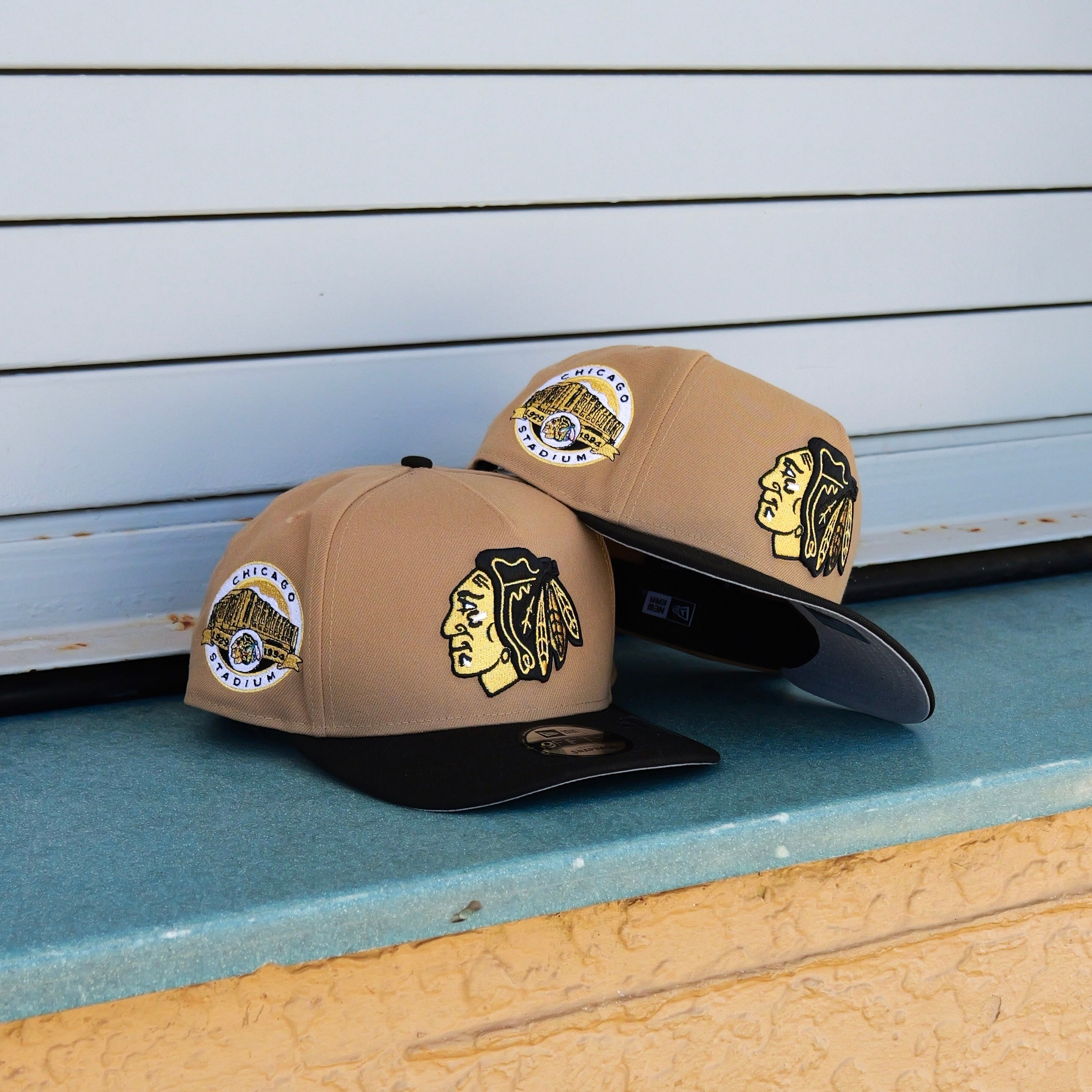 New Era Chicago Blackhawks 65th Anniversary 9FIFTY A-Frame Snapback-(Khaki/Black) - New Era