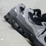Mens New Balance U2002R (Grey/Black) - U2002RM