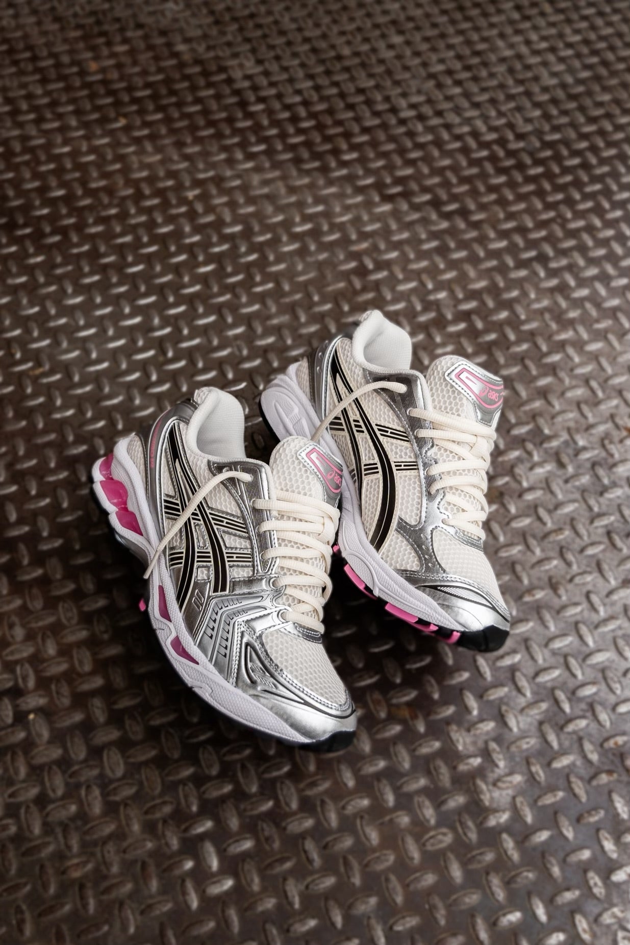 Mens Asics Gel-Kayano 14 (Cream/Sweet Pink)