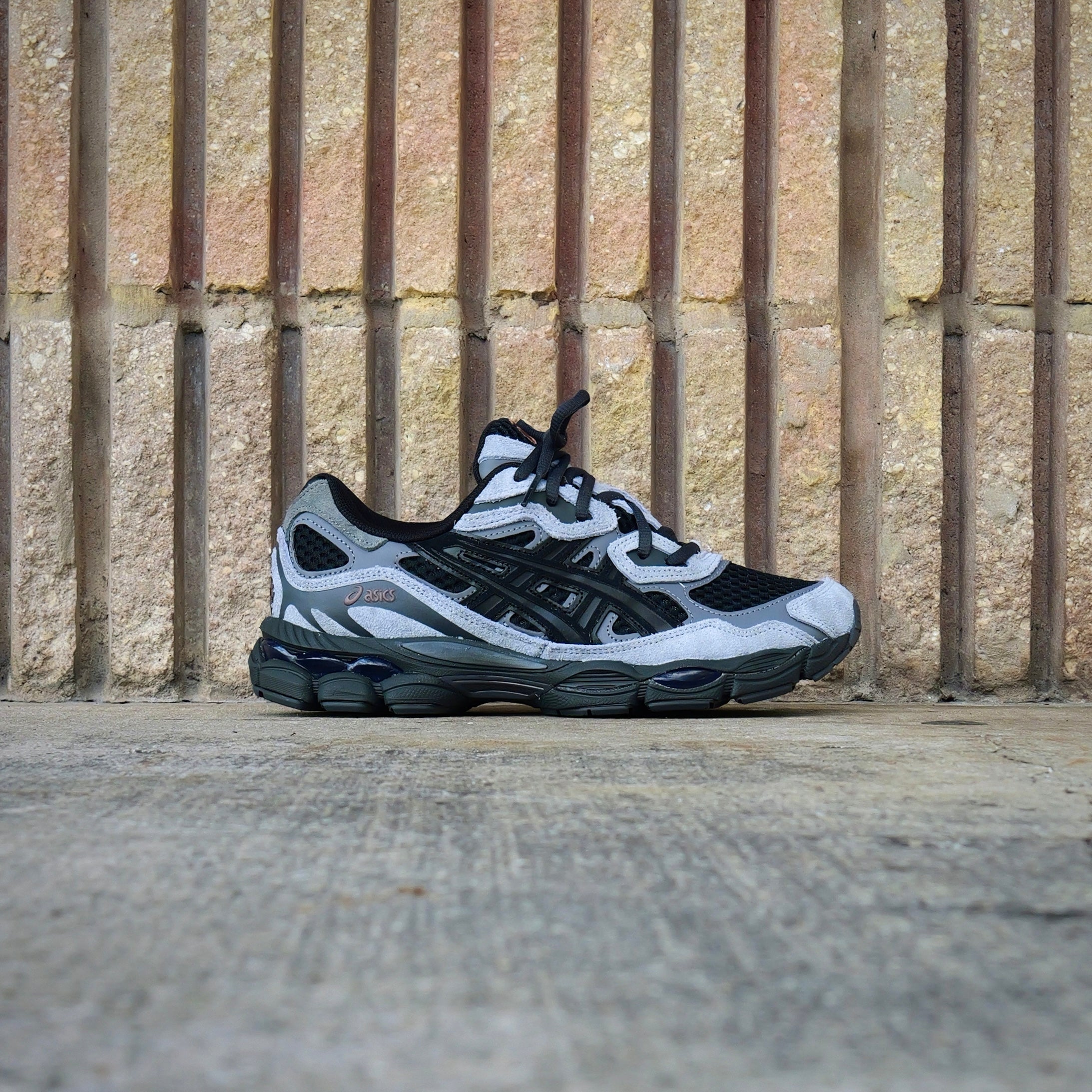 Mens Asics Gel-NYC (Black/Cement Grey) - Asics