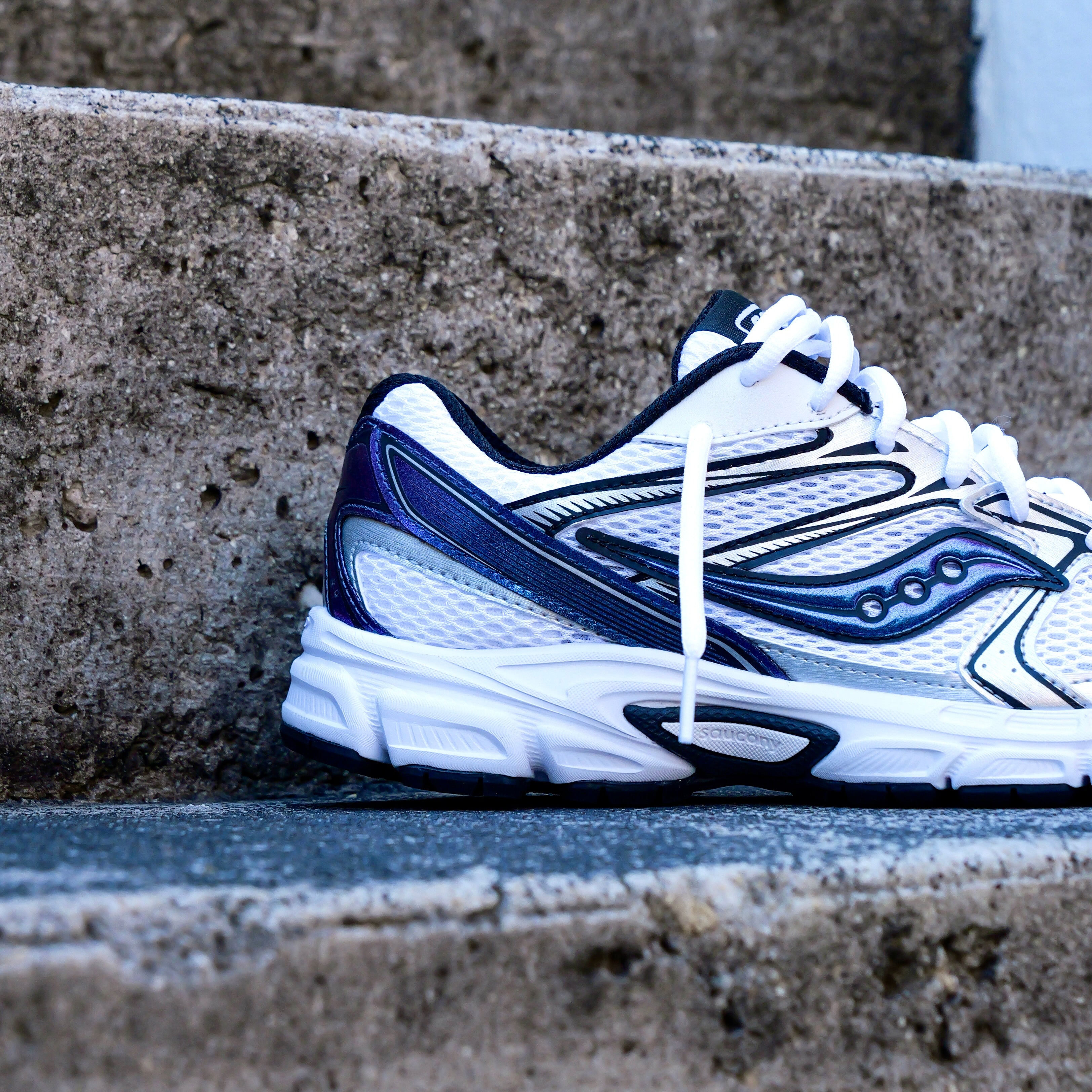 Mens Saucony Ride Millennium (White/Nightsky) - Saucony