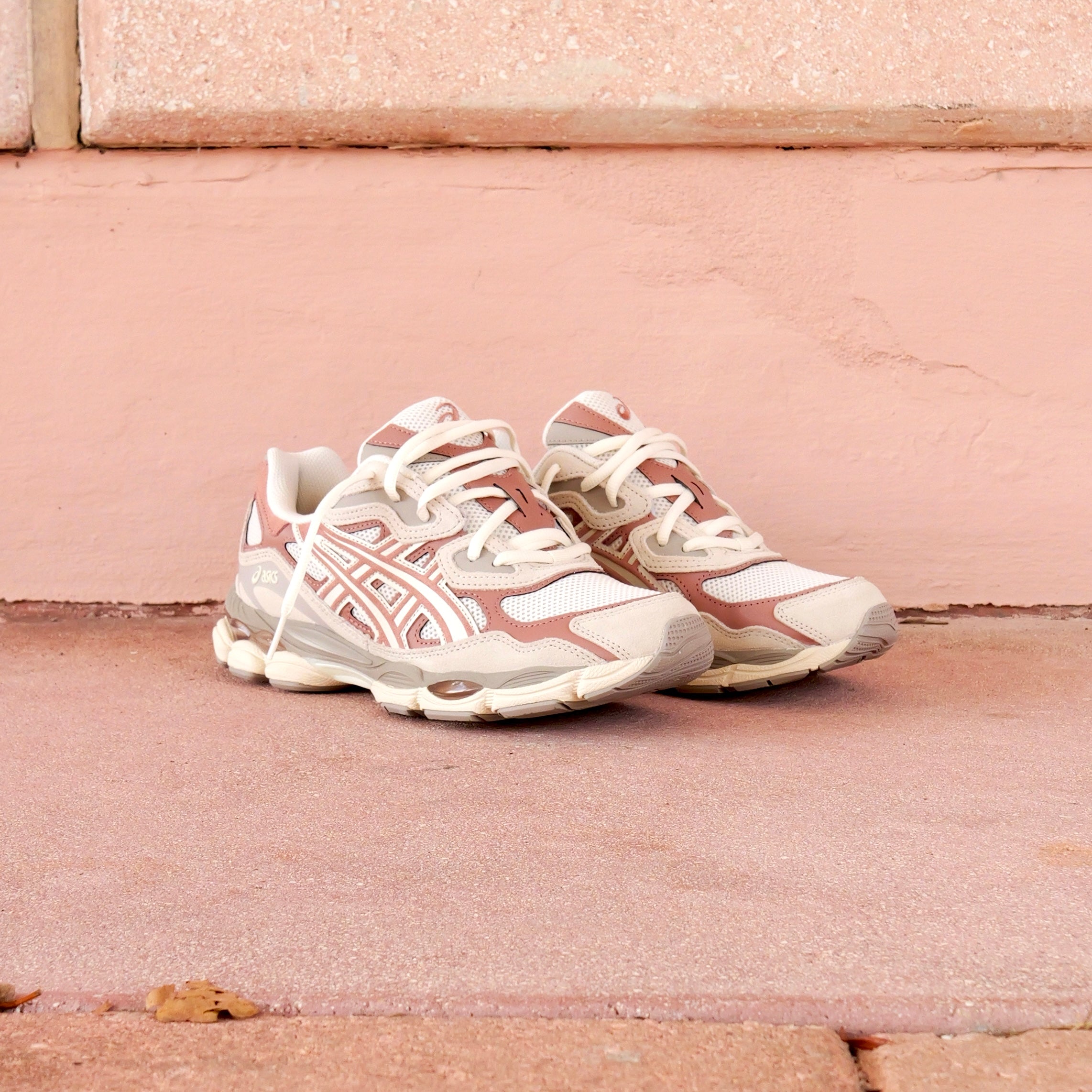 Mens Asics Gel-NYC (Cream/Umeboshi)
