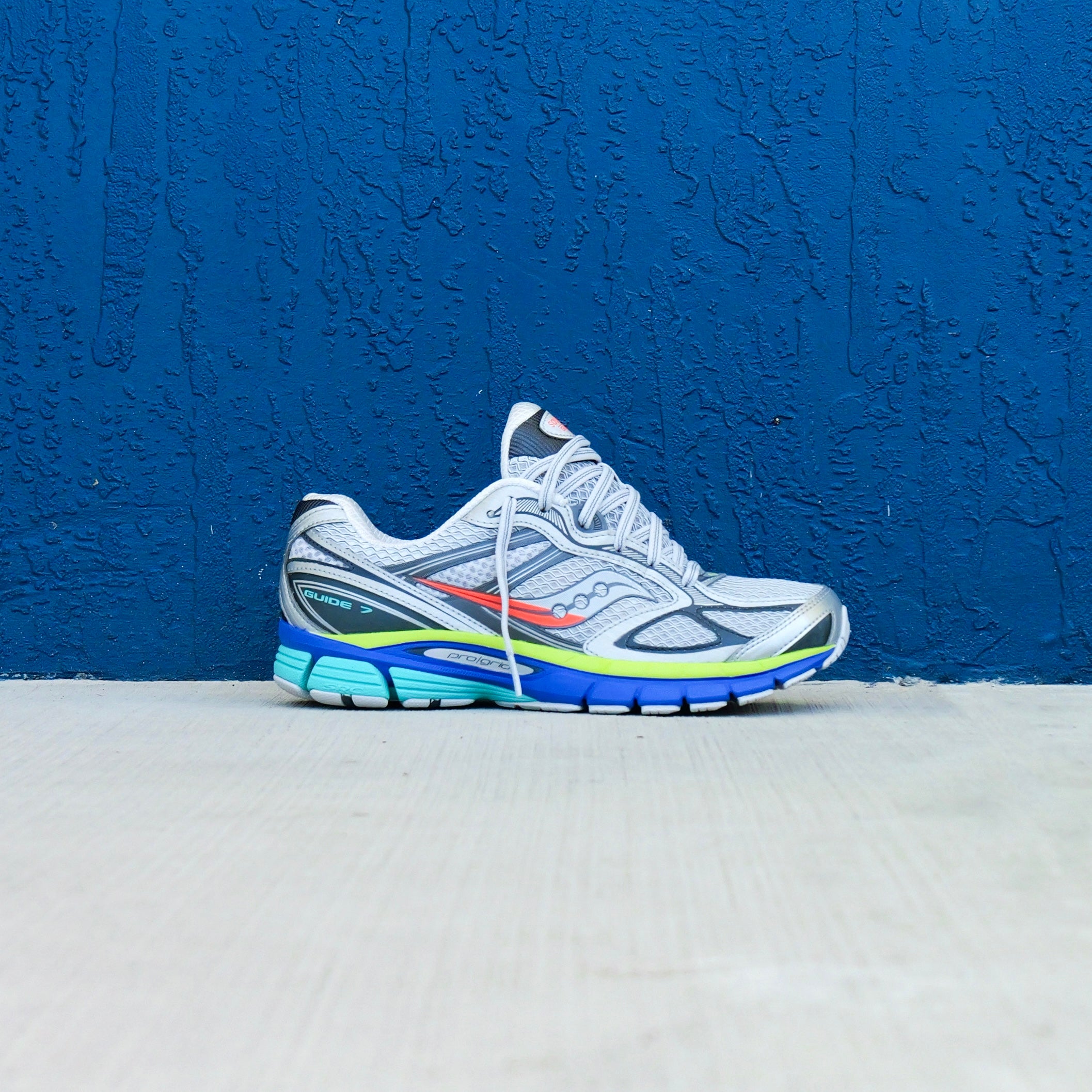 Mens Saucony ProGrid Guide 7 (Silver/Multi)