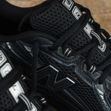 Mens New Balance 740 (Black/Metallic Silver) - U740BM2 - New Balance