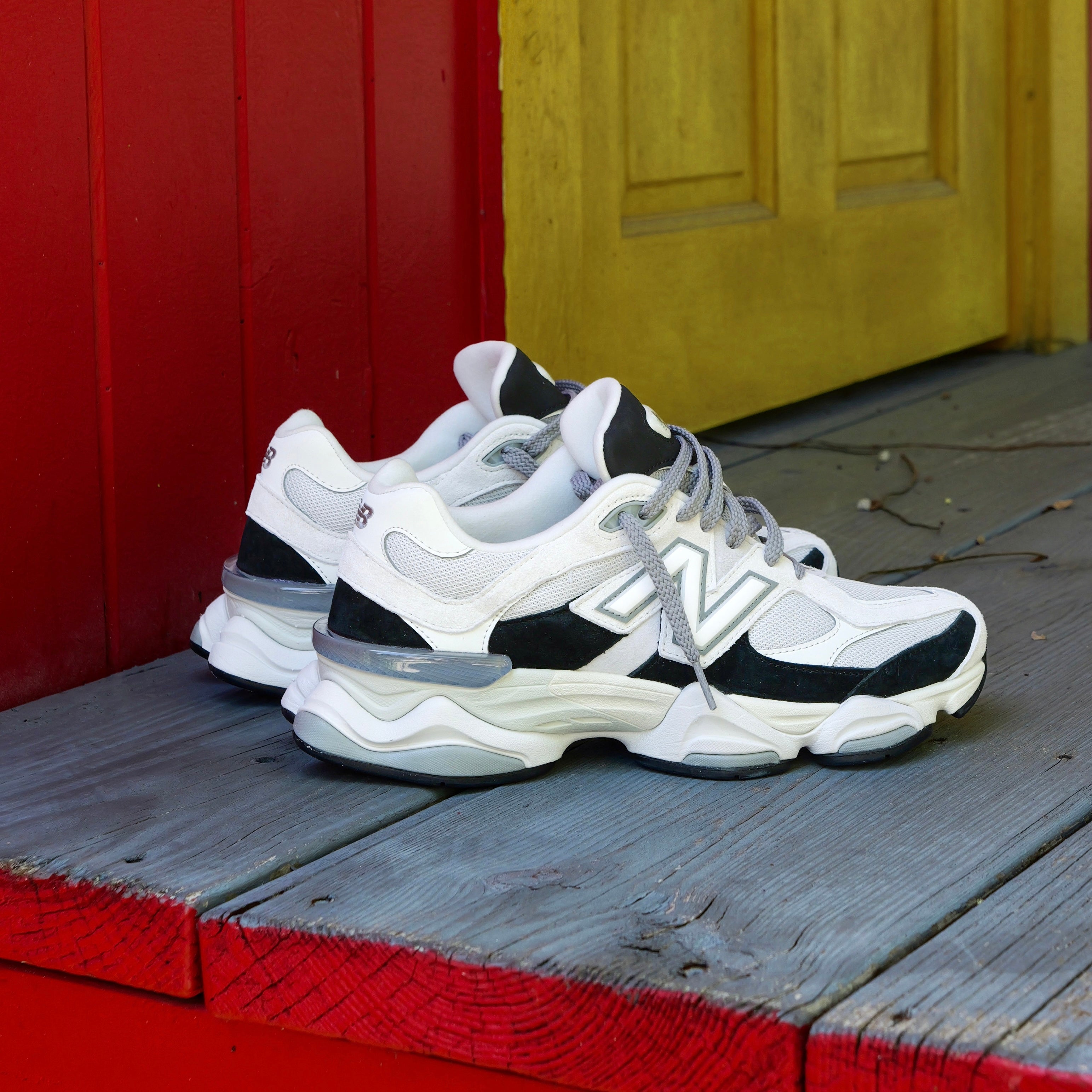 New Balance 9060 (Grey/Jet Black) - U9060JBB