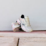 Mens Saucony ProGrid Omni 9 (Eggshell/Touch)