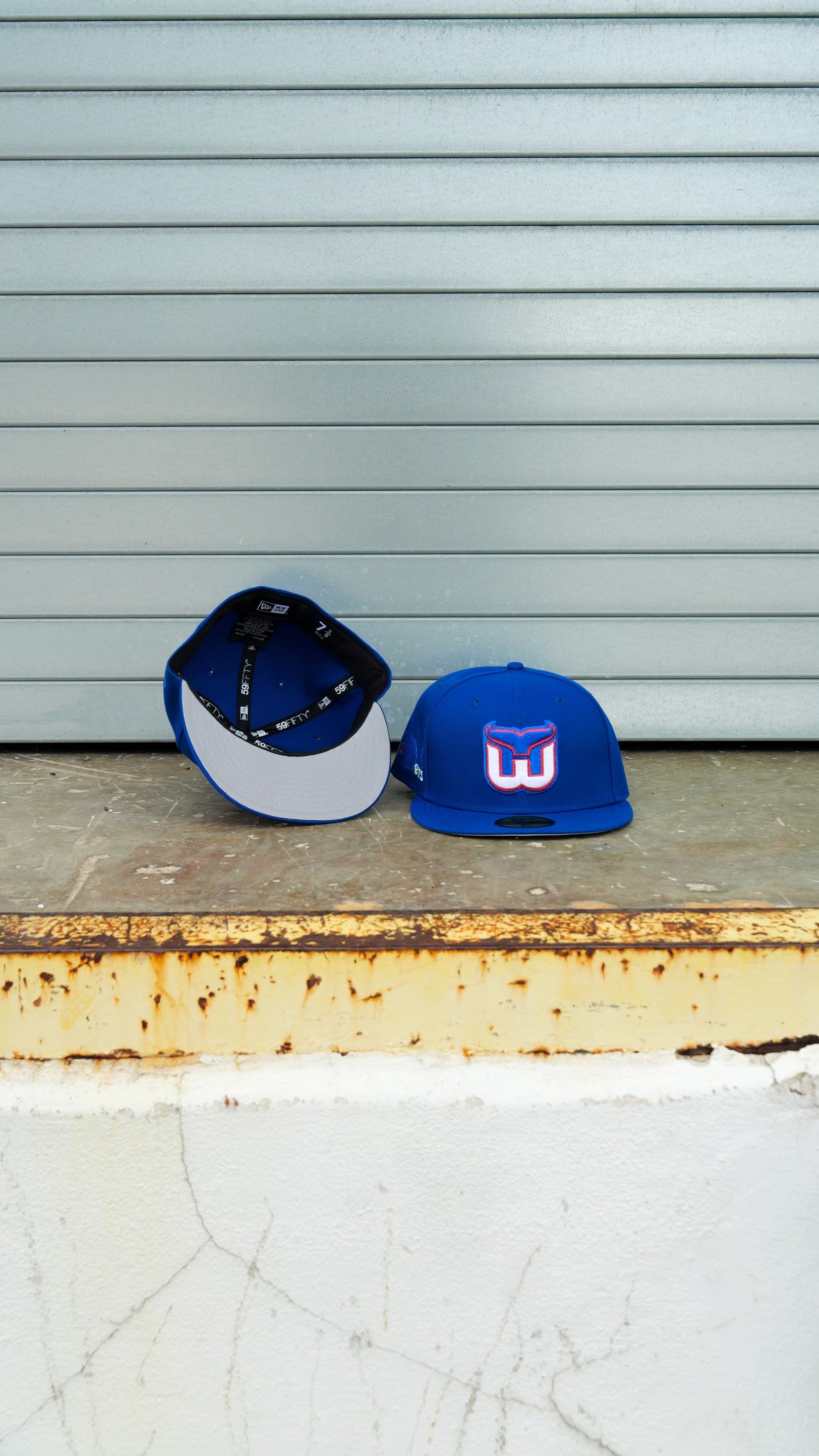 New Era Hartford Whalers Side Patch Fitted (Royal) - New Era