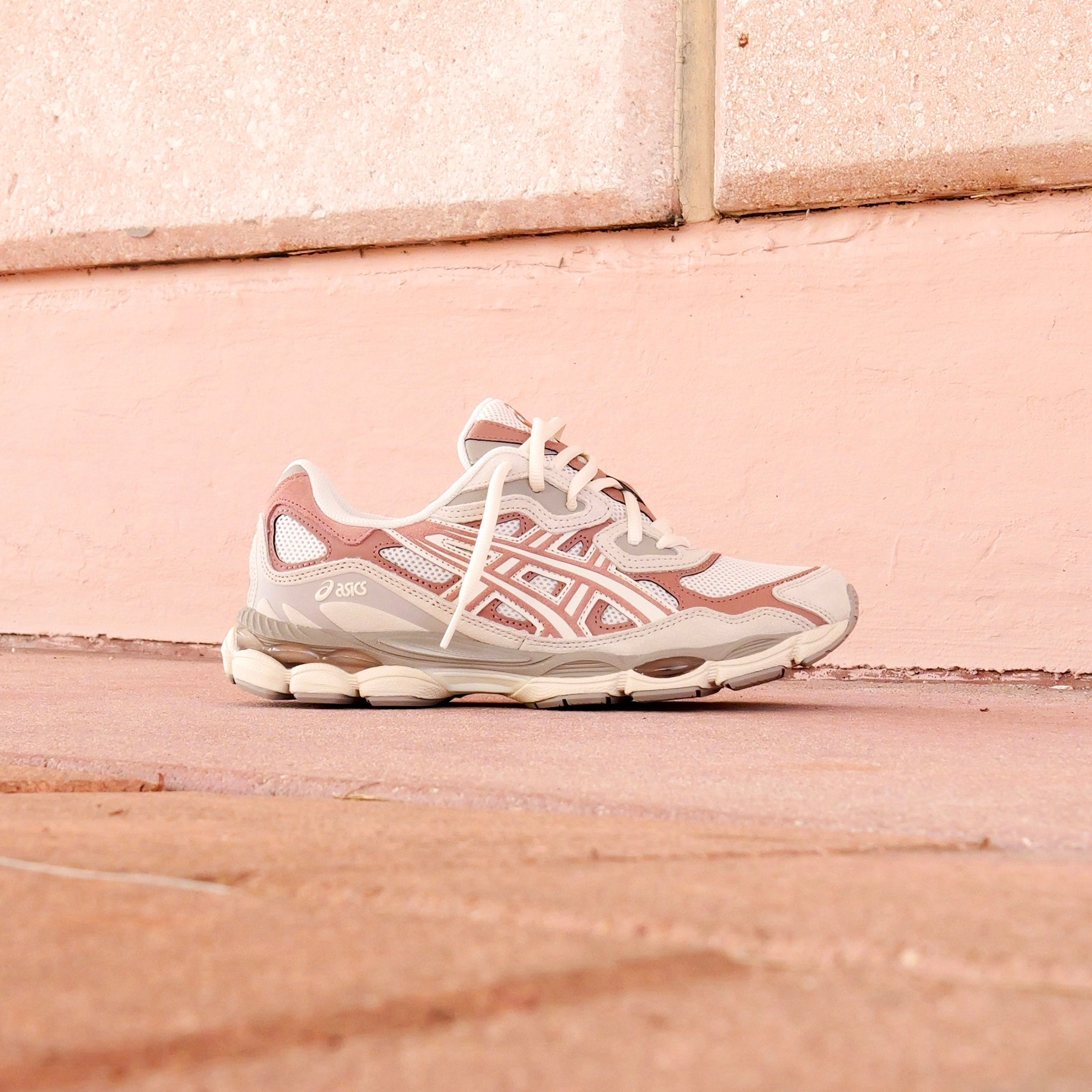 Mens Asics Gel-NYC (Cream/Umeboshi)