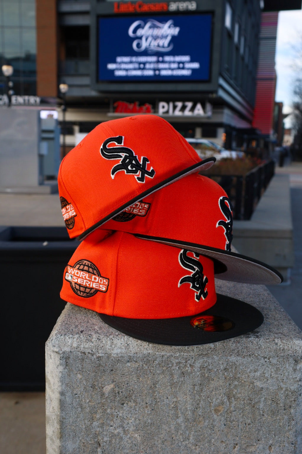 New Era Chicago White Sox 2005 World Series Side Patch Fitted (Orange/Black)