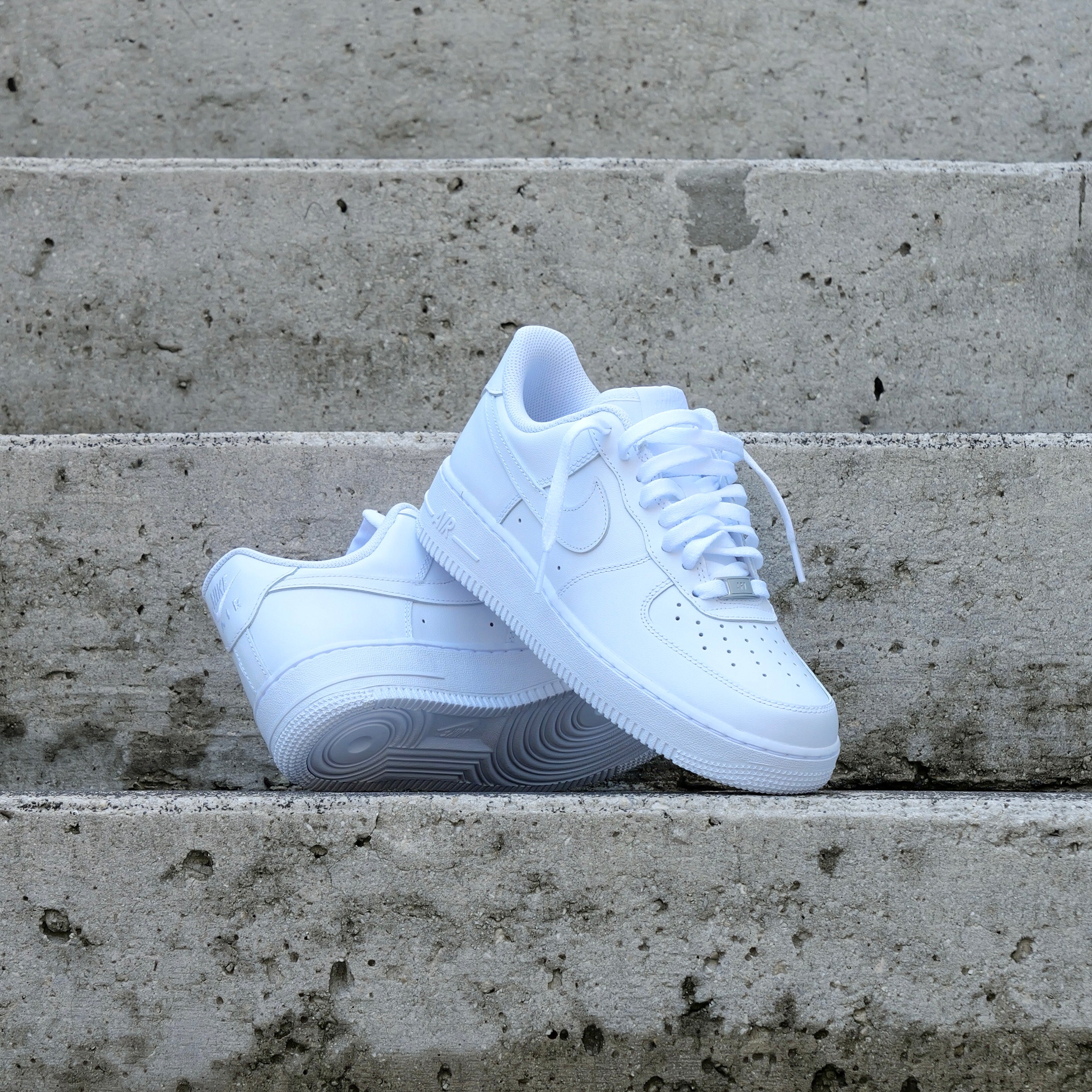 Nike Air Force 1 Low 07 (White)