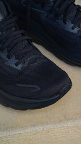 Mens HOKA Clifton 10 (Black/Black) - HOKA