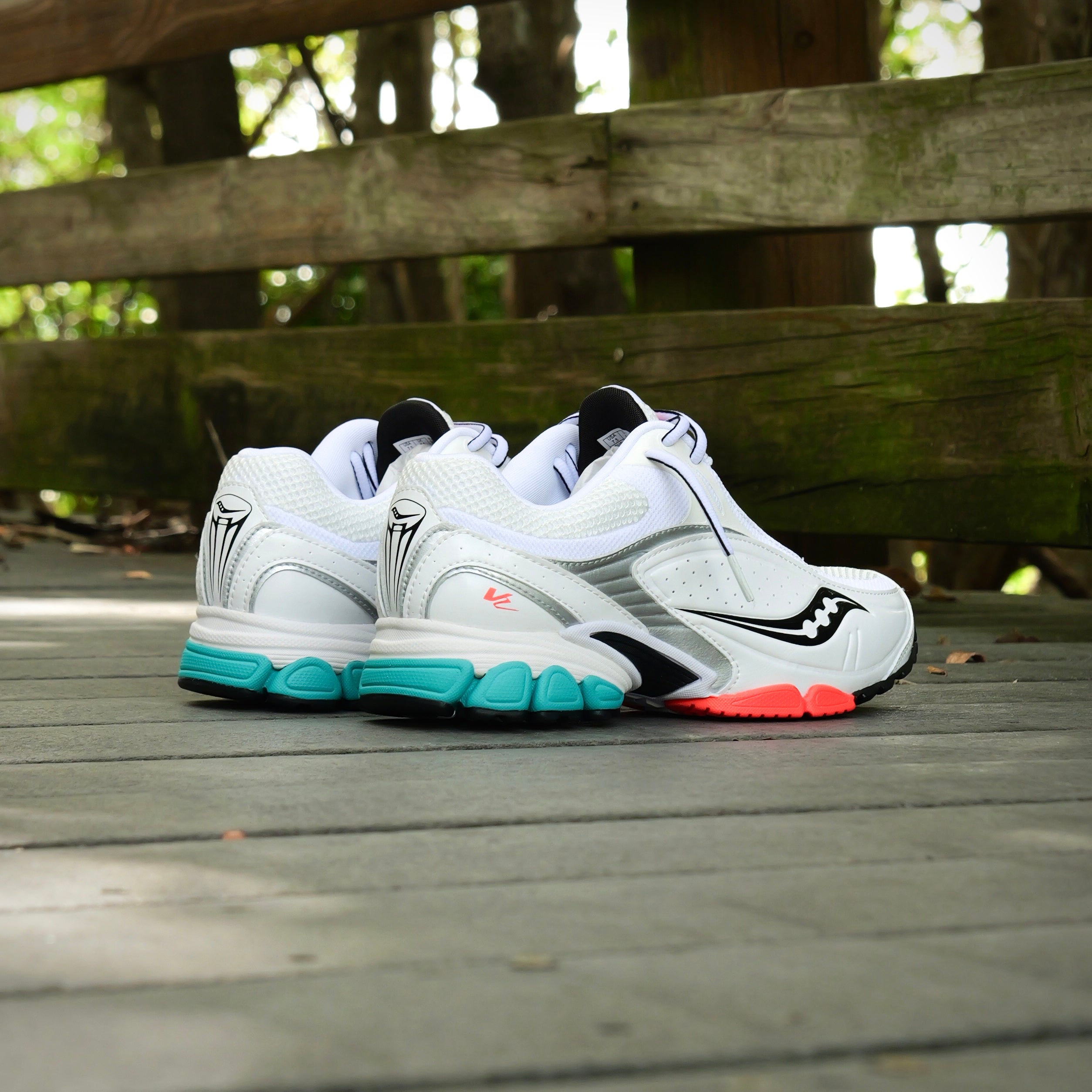 Mens Saucony ProGrid V2 (Mutant) - Saucony