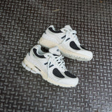 Mens New Balance 2002R (Off White/Black) - U2002RN
