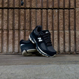 Mens New Balance 2002R (Black/Brown) - U2002RL - New Balance
