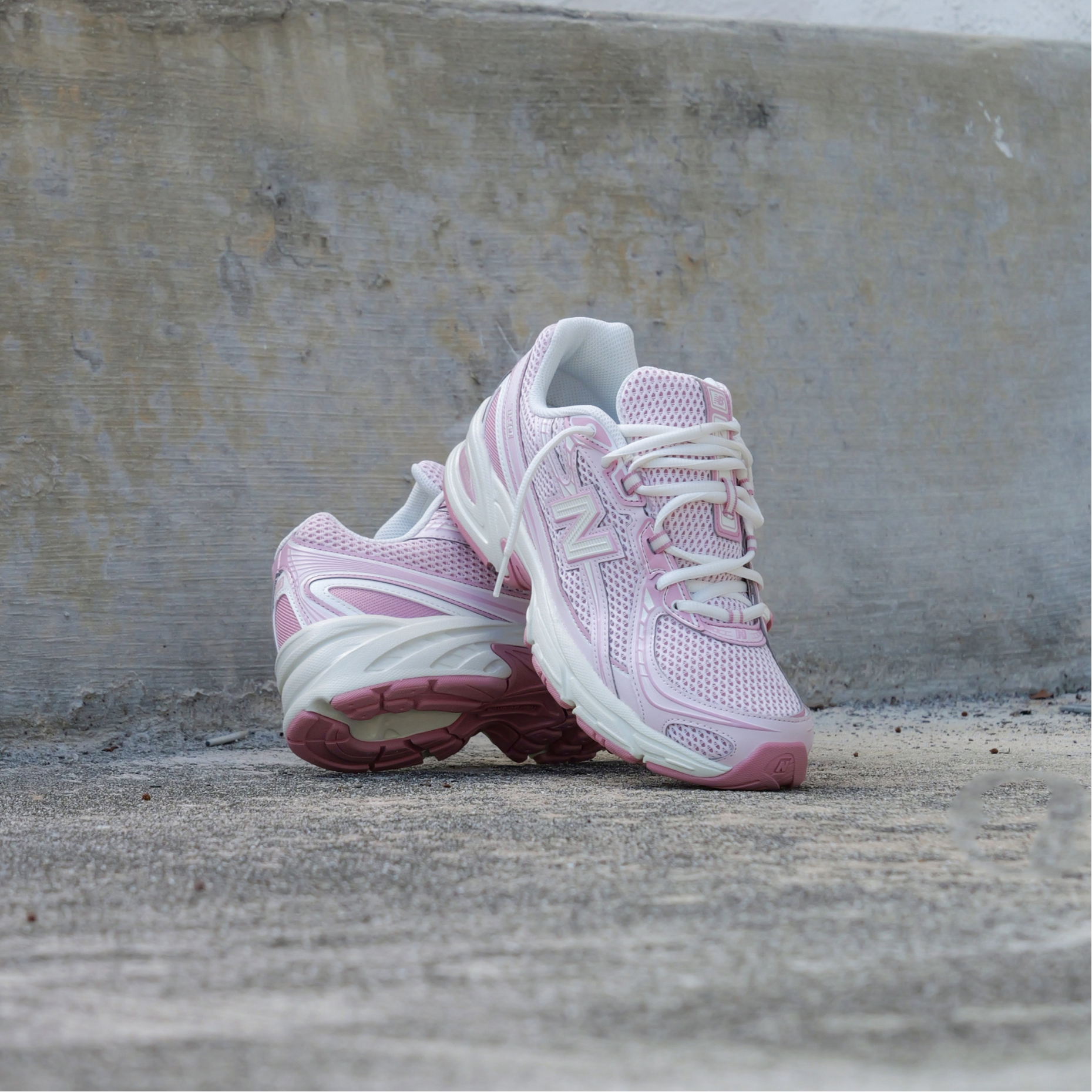Mens New Balance U740PP2 (Pink/Grey)