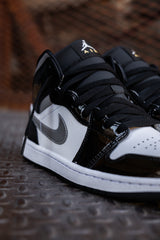 Mens Air Jordan 1 Mid (Black/Metallic Silver/White)