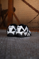 Reebok Kamikaze II Low (White/Black)