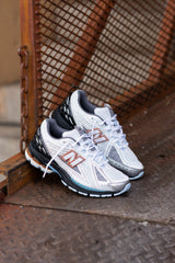 Mens New Balance 1906R (White/Grey) - M1906RBO