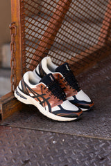 Mens Asics Gel-Terrain (Vanilla/Black) - 1203A342-250