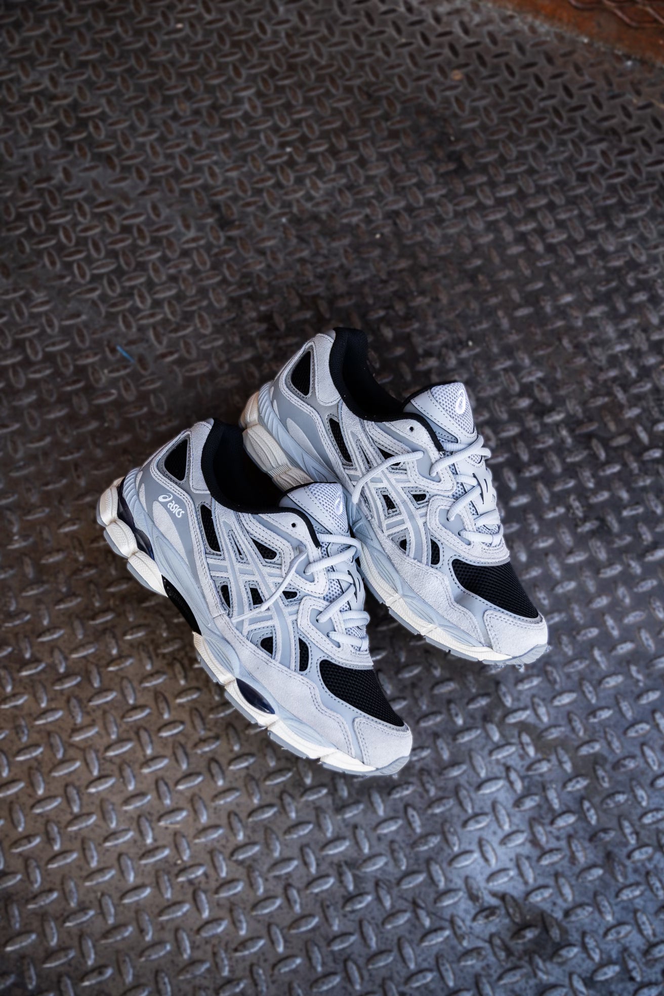 Mens Asics Gel-NYC (Black/Piedmont Grey)