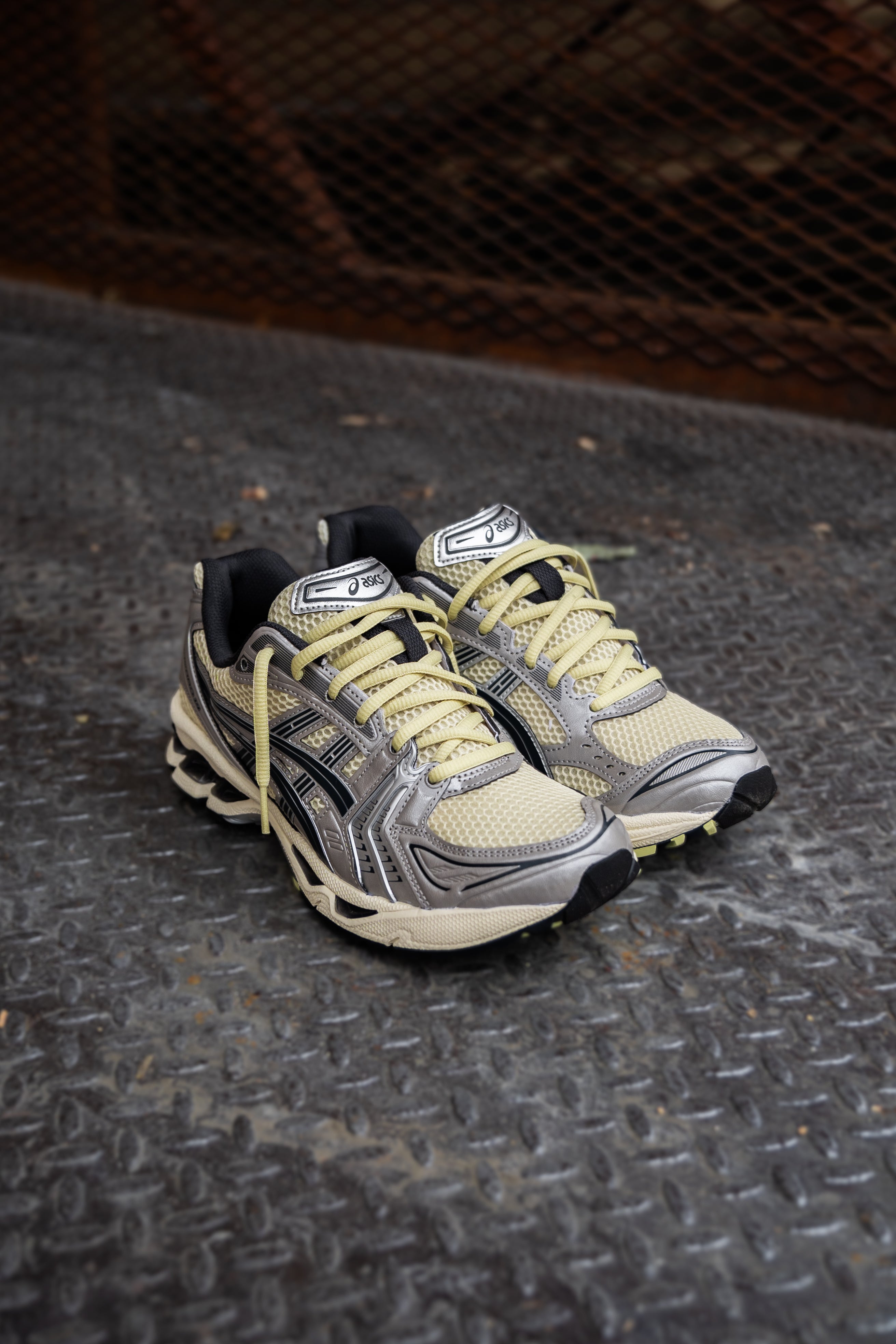 Mens Asics Gel Kayano 14 (Oyster White/Steeple Grey)